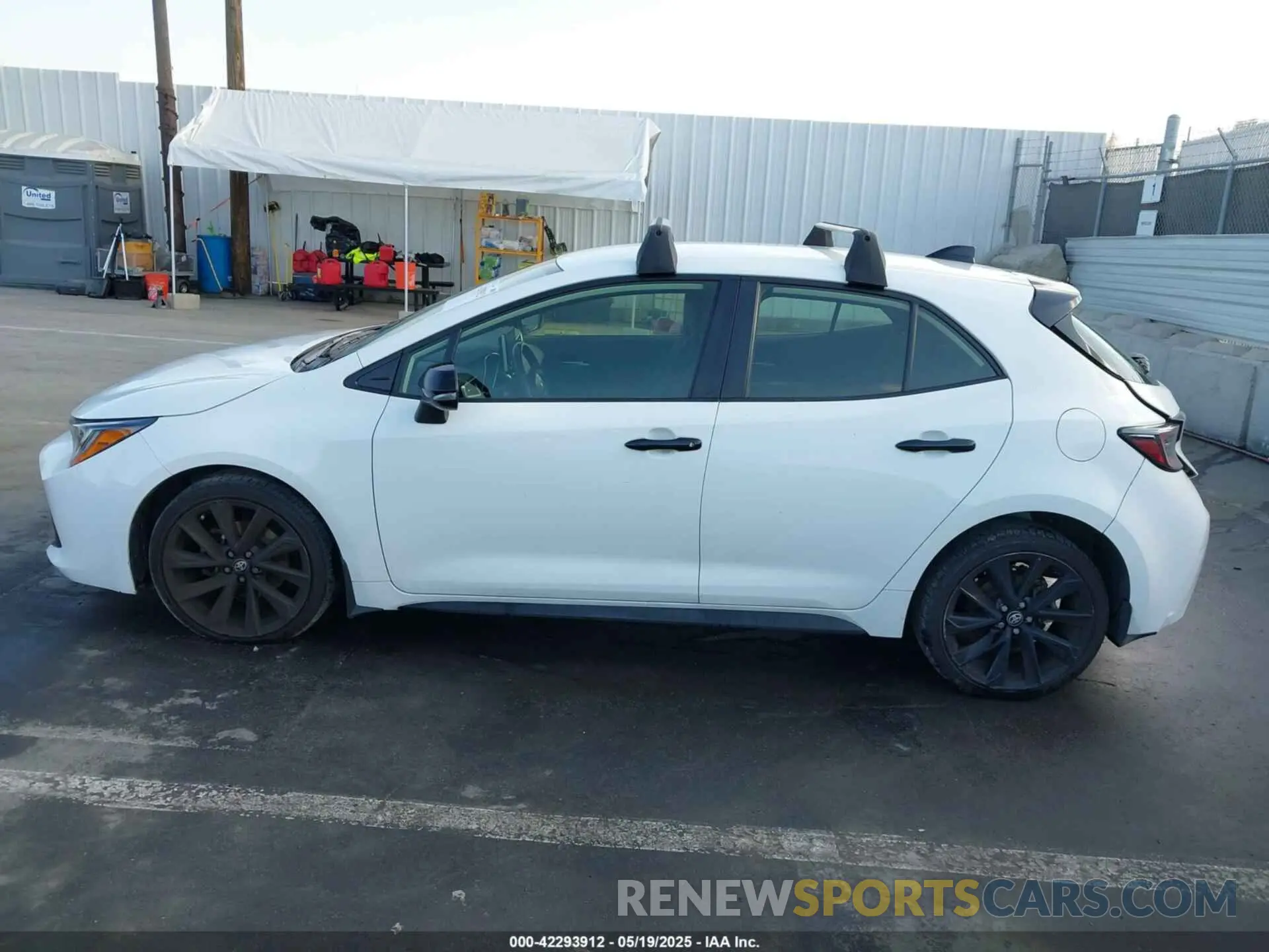 14 fotografías del automóvil dañado JTND4MBE6N3181838 TOYOTA COROLLA 2022