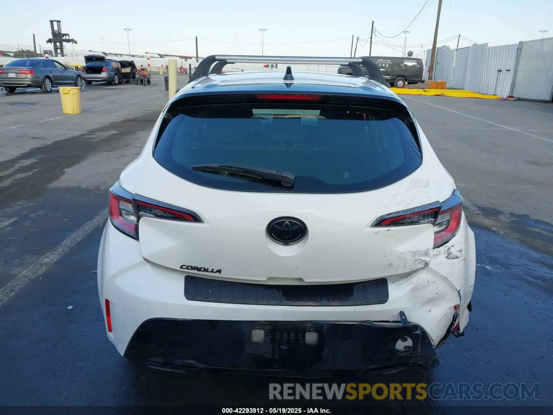 16 fotografías del automóvil dañado JTND4MBE6N3181838 TOYOTA COROLLA 2022