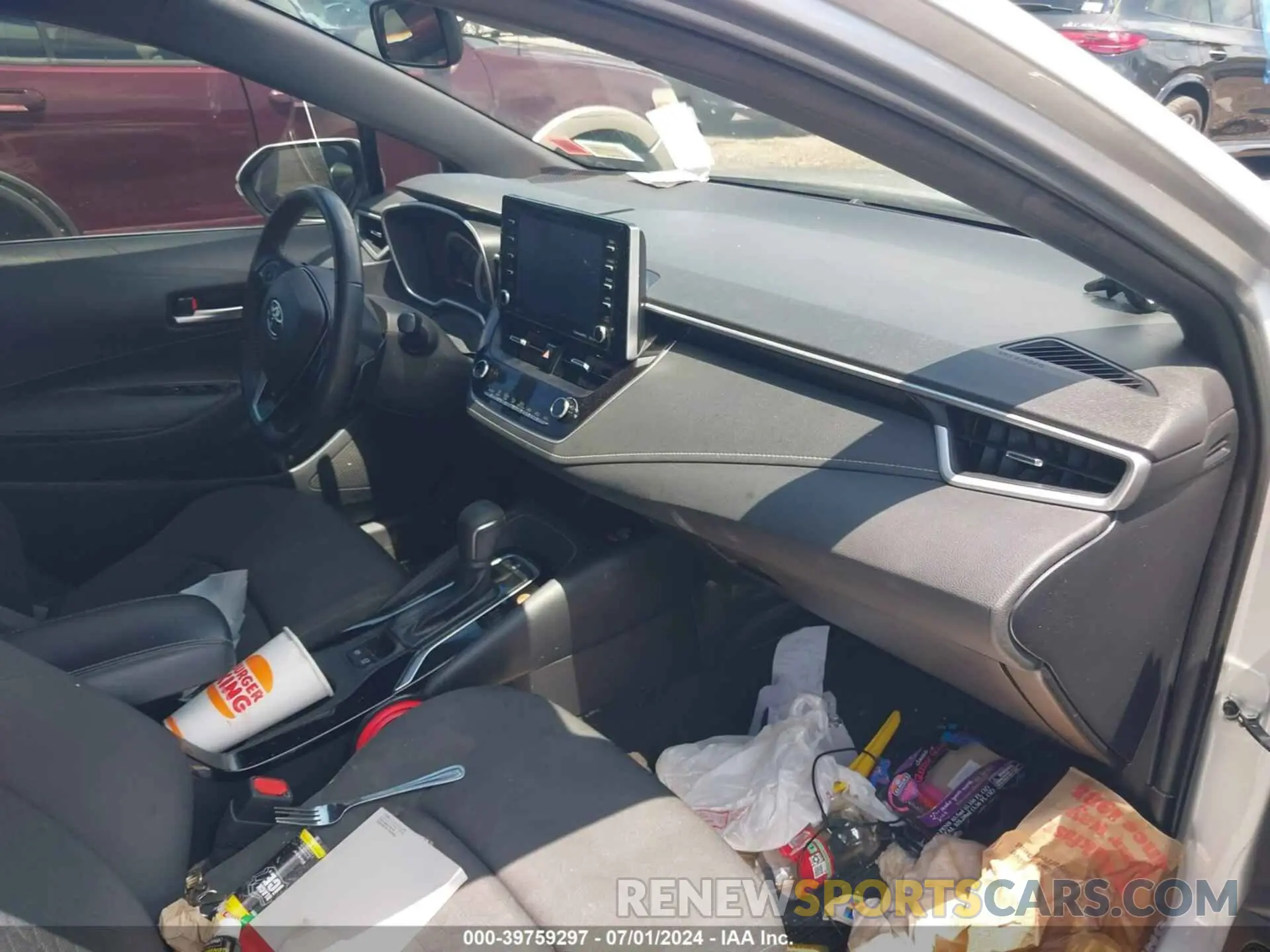 5 fotografías del automóvil dañado JTND4MBE7N3187728 TOYOTA COROLLA 2022