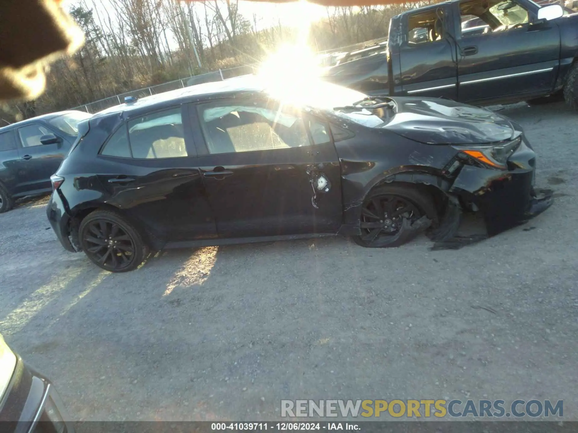 12 fotografías del automóvil dañado JTND4MBE8N3177161 TOYOTA COROLLA 2022