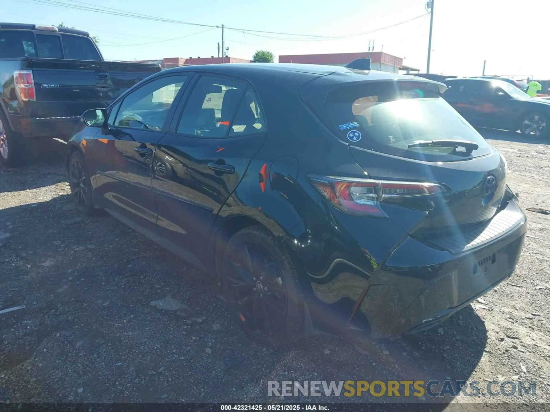 3 fotografías del automóvil dañado JTND4MBE9N3169747 TOYOTA COROLLA 2022