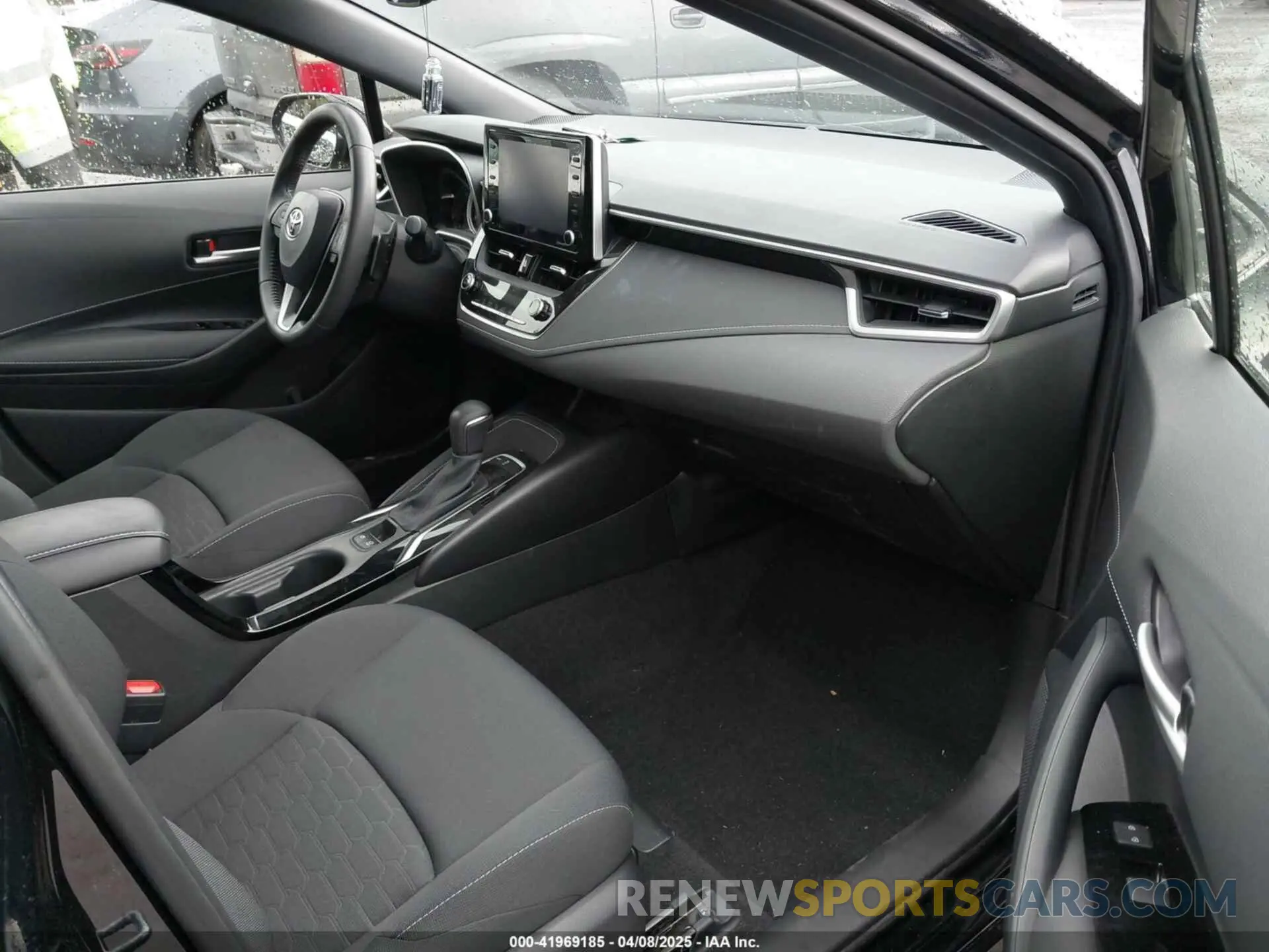 5 fotografías del automóvil dañado JTND4MBE9N3170722 TOYOTA COROLLA 2022