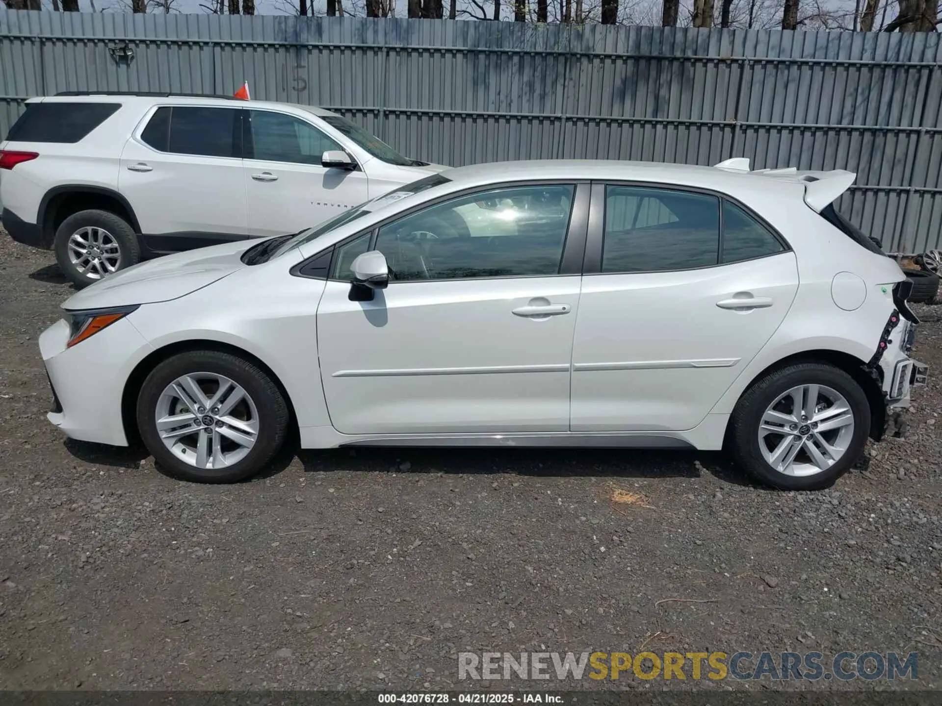 14 fotografías del automóvil dañado JTND4MBEXN3180871 TOYOTA COROLLA 2022