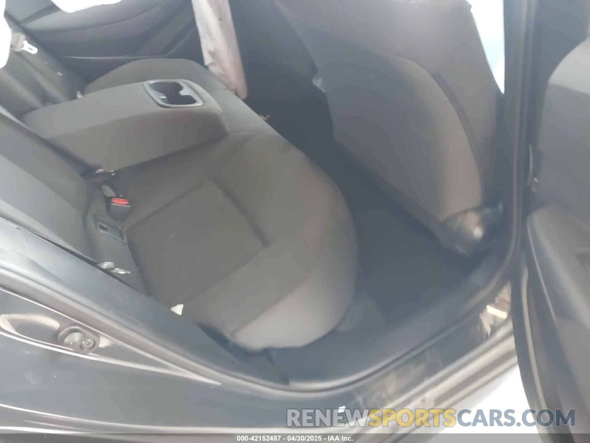 8 fotografías del automóvil dañado 5YFB4MDE0PP010957 TOYOTA COROLLA 2023