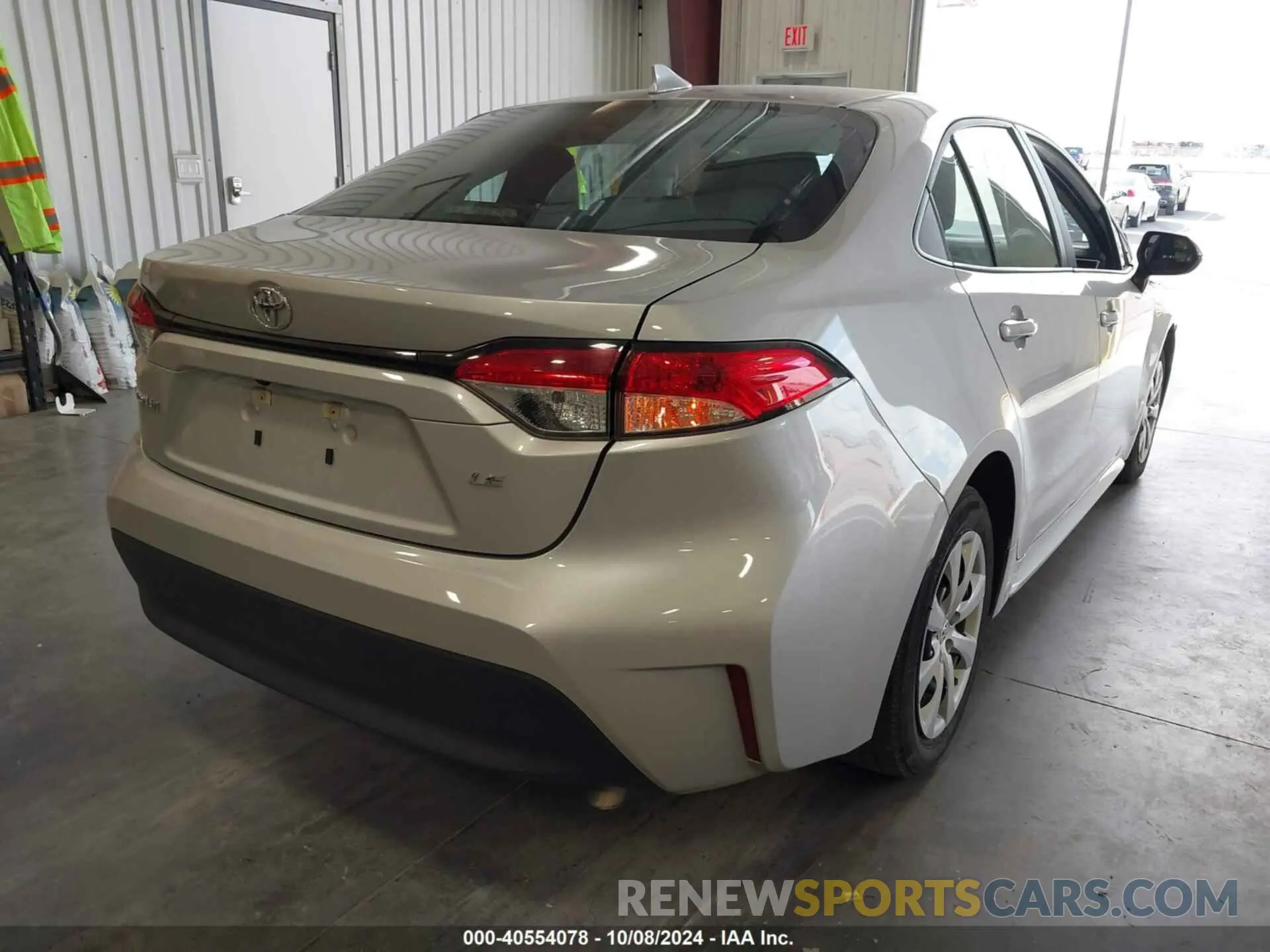4 fotografías del automóvil dañado 5YFB4MDE0PP015737 TOYOTA COROLLA 2023