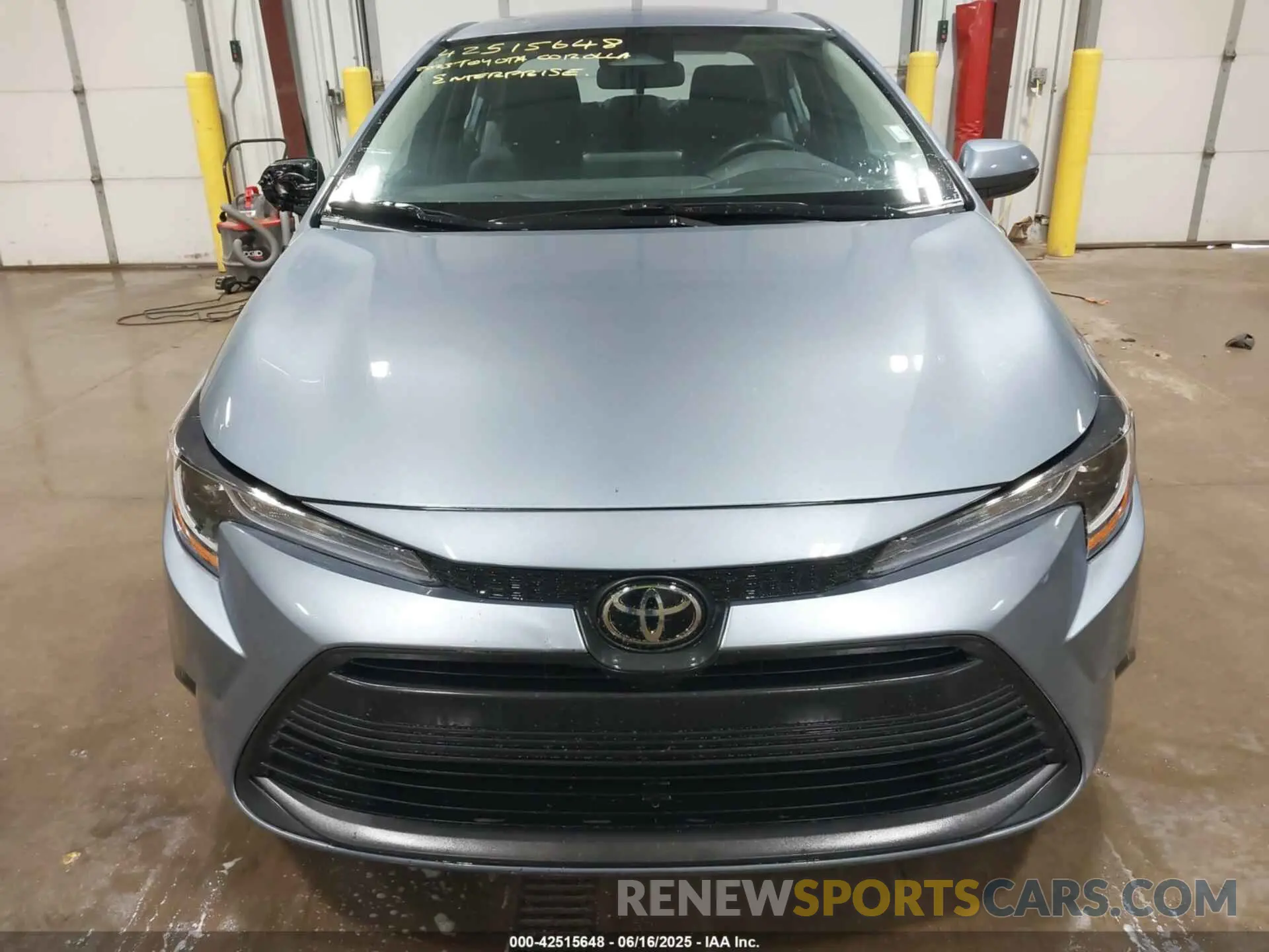 12 fotografías del automóvil dañado 5YFB4MDE0PP027032 TOYOTA COROLLA 2023