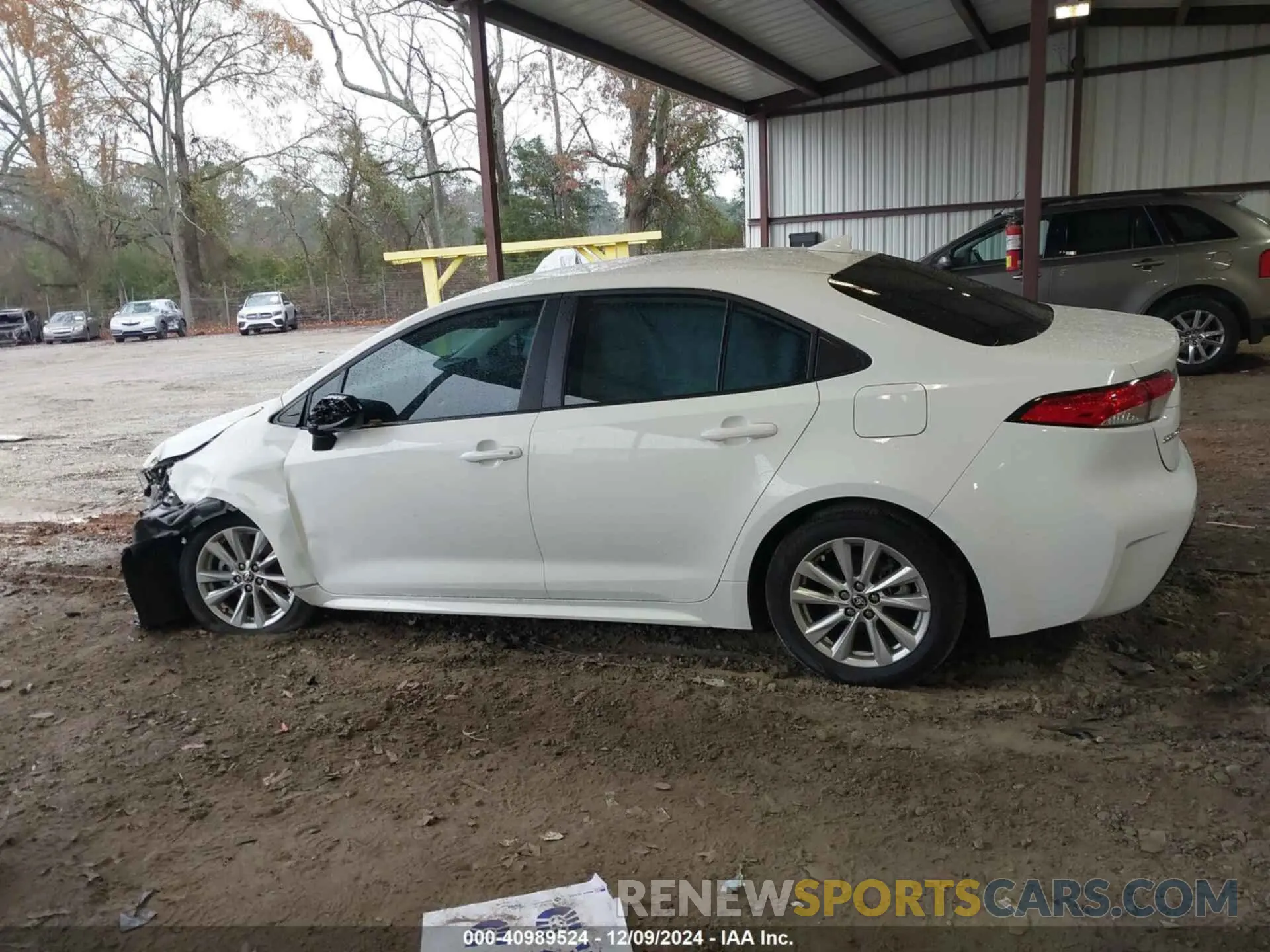 14 fotografías del automóvil dañado 5YFB4MDE0PP027614 TOYOTA COROLLA 2023