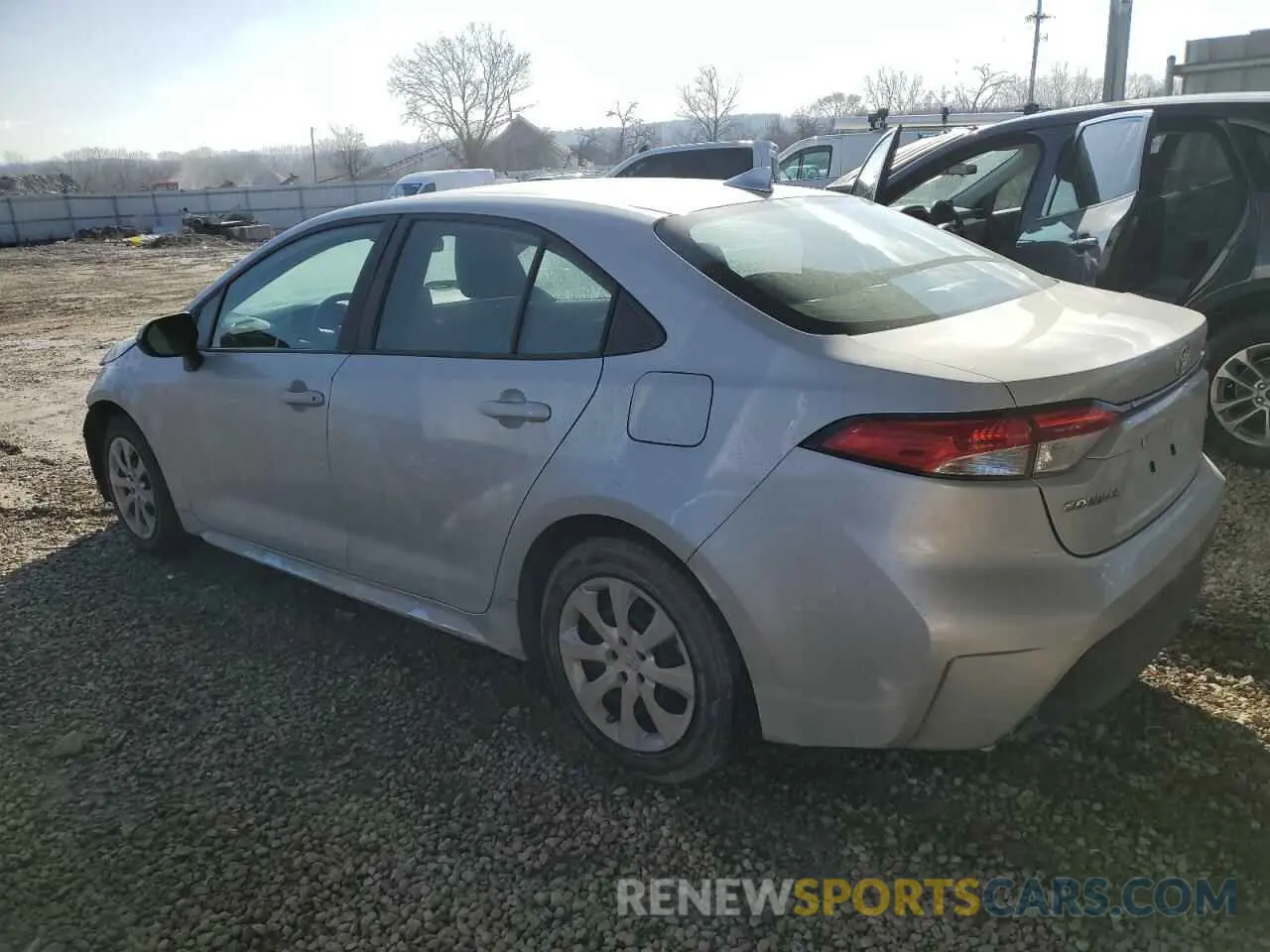 2 fotografías del automóvil dañado 5YFB4MDE0PP035163 TOYOTA COROLLA 2023