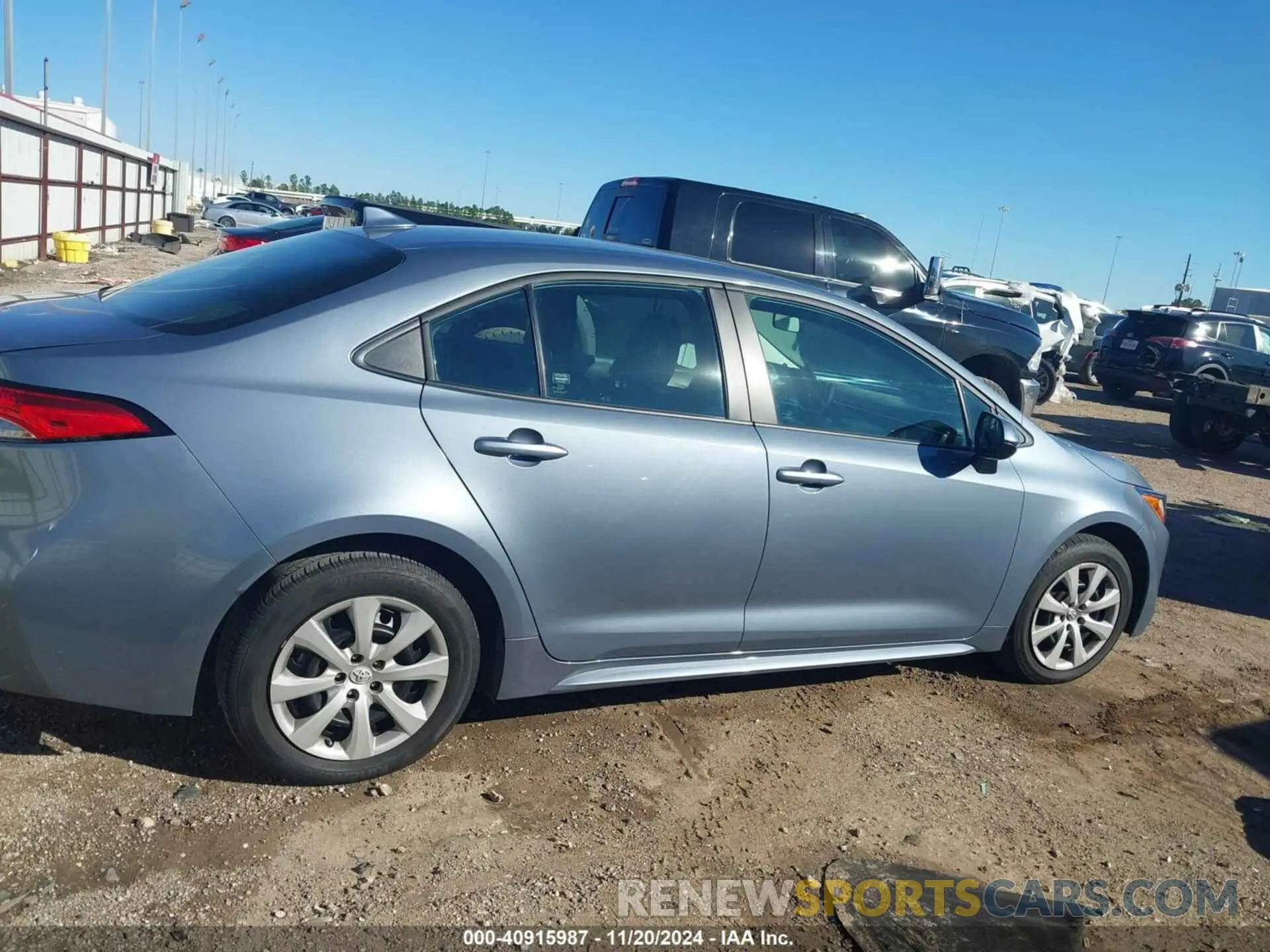 13 fotografías del automóvil dañado 5YFB4MDE0PP046549 TOYOTA COROLLA 2023
