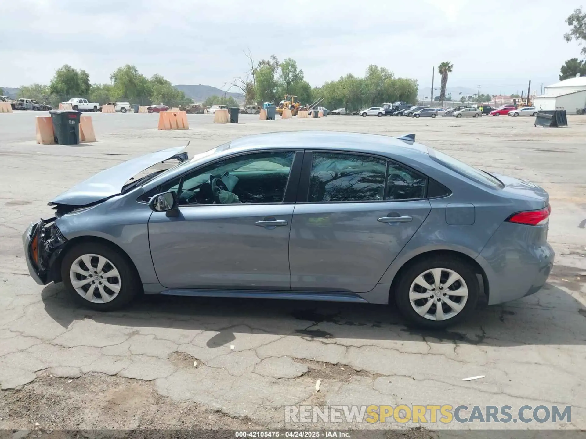 14 fotografías del automóvil dañado 5YFB4MDE0PP053954 TOYOTA COROLLA 2023