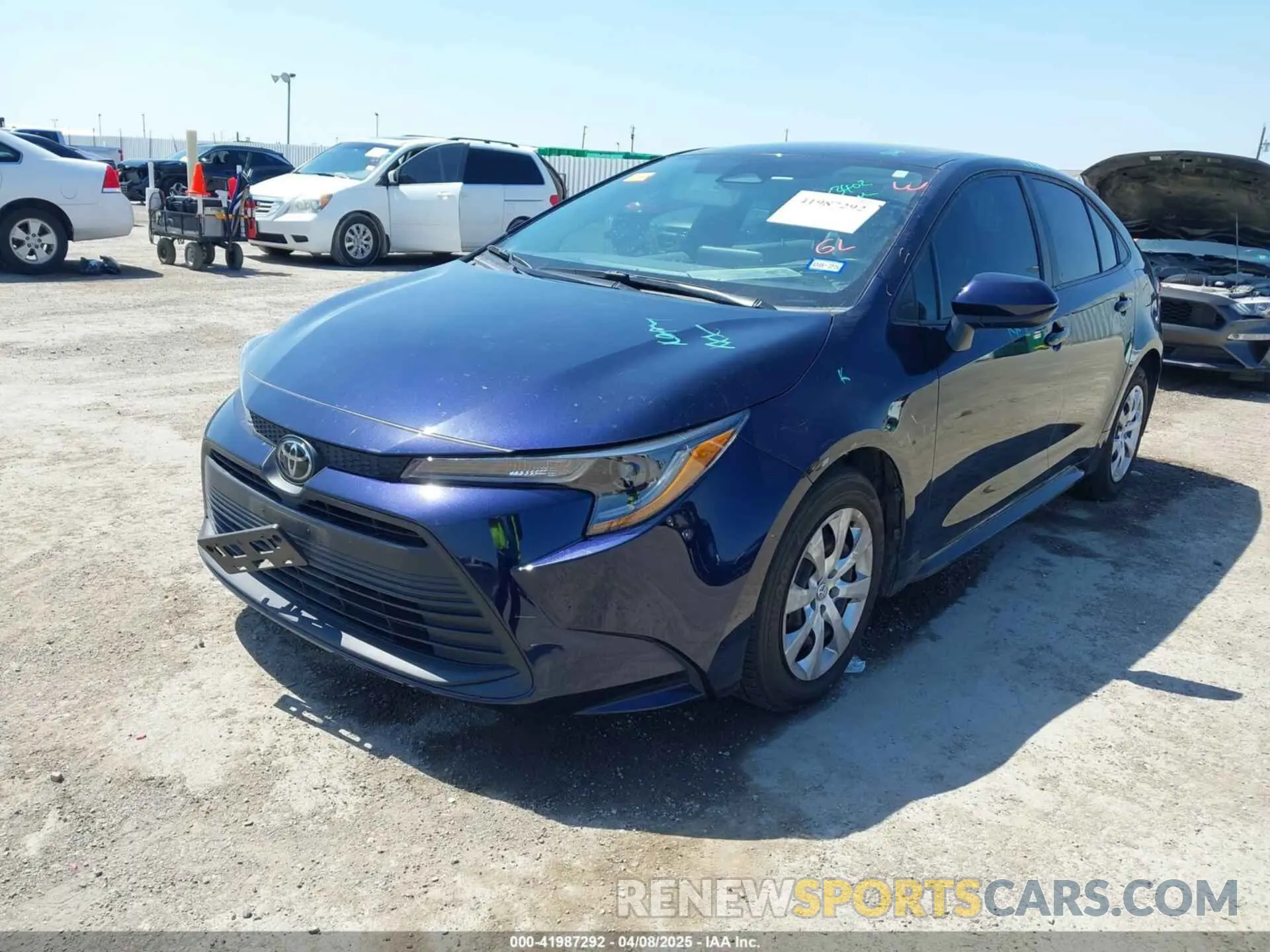 2 fotografías del automóvil dañado 5YFB4MDE0PP076618 TOYOTA COROLLA 2023