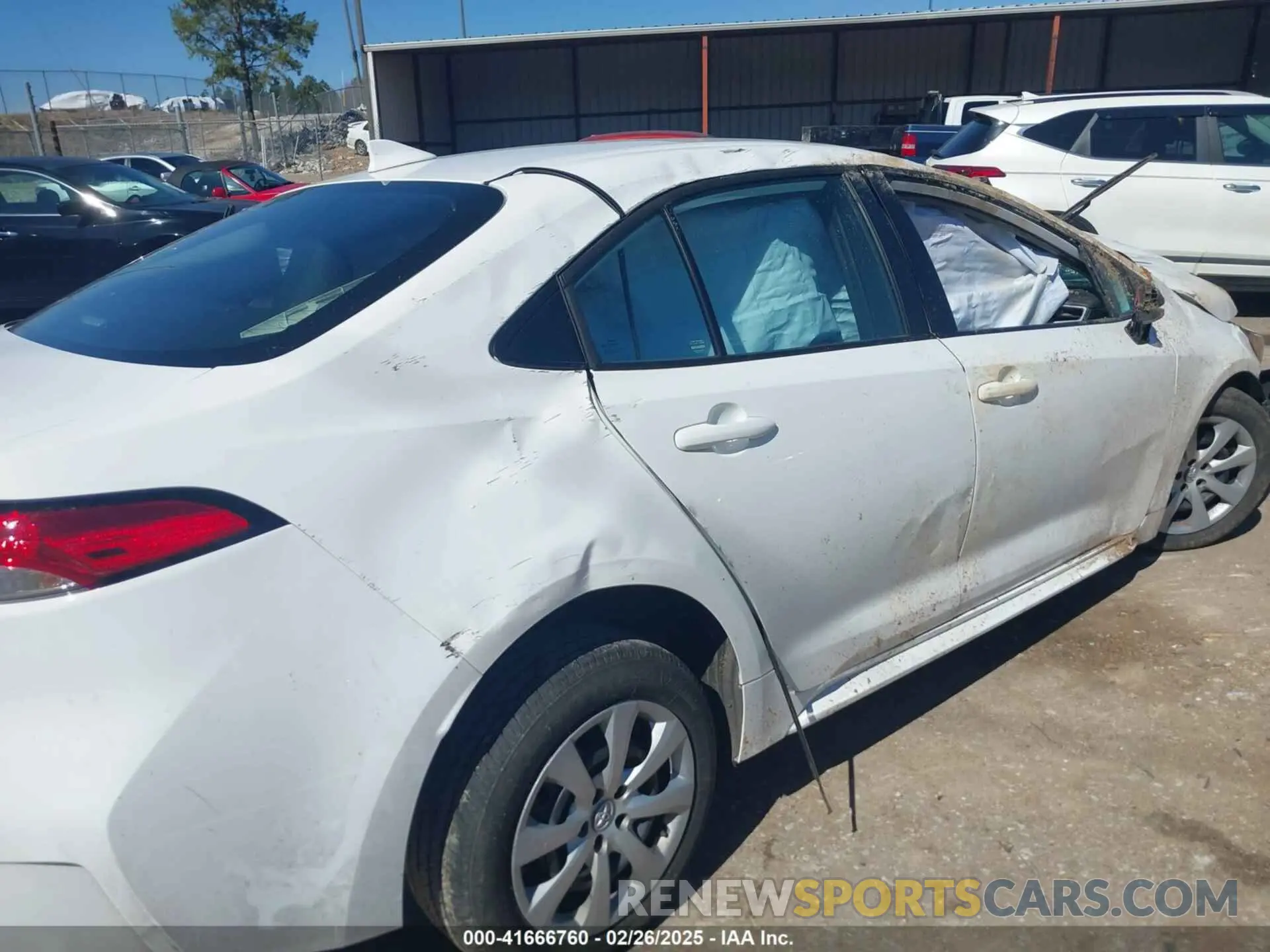 15 fotografías del automóvil dañado 5YFB4MDE1PP000485 TOYOTA COROLLA 2023