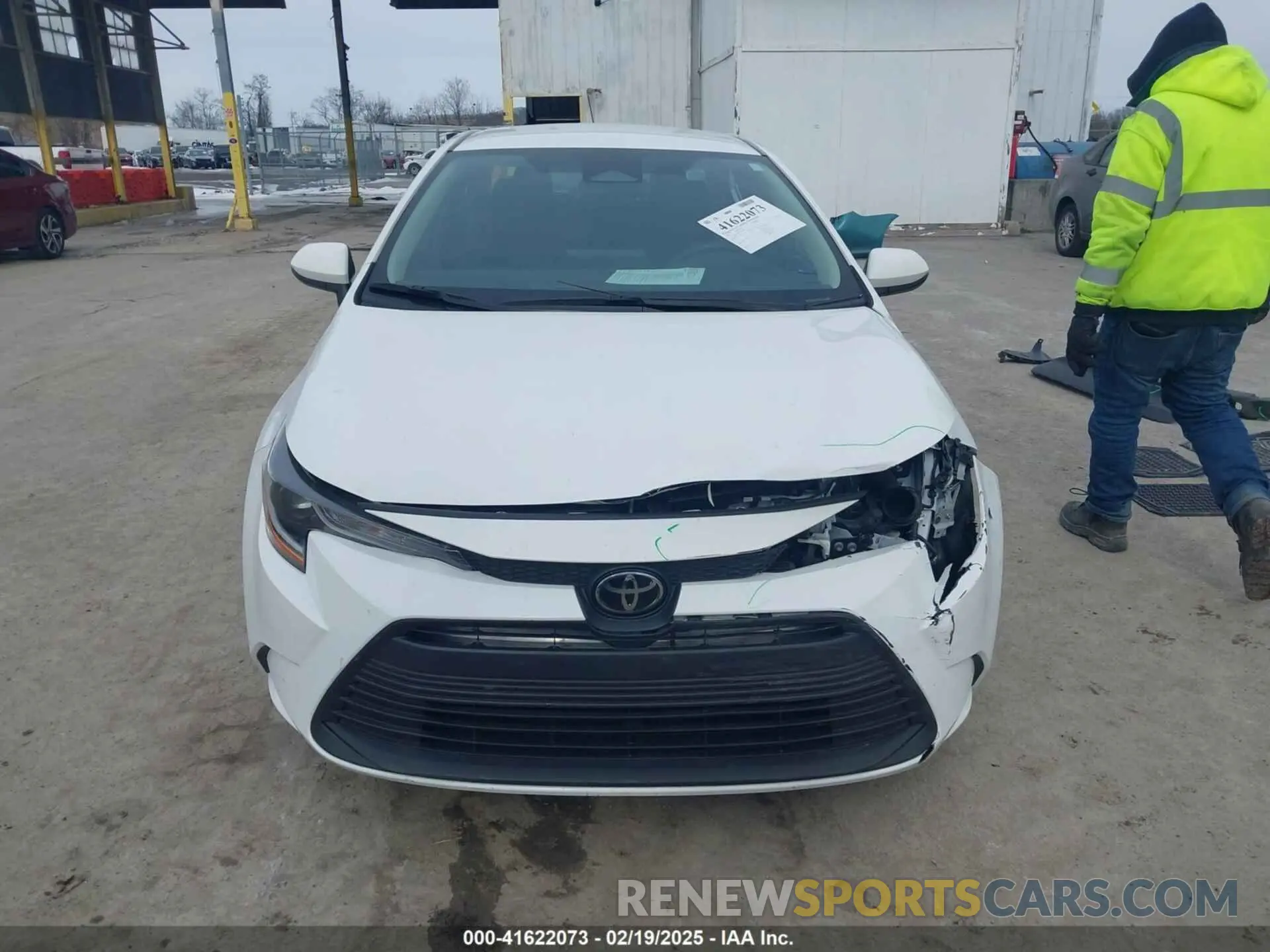 13 fotografías del automóvil dañado 5YFB4MDE1PP006075 TOYOTA COROLLA 2023