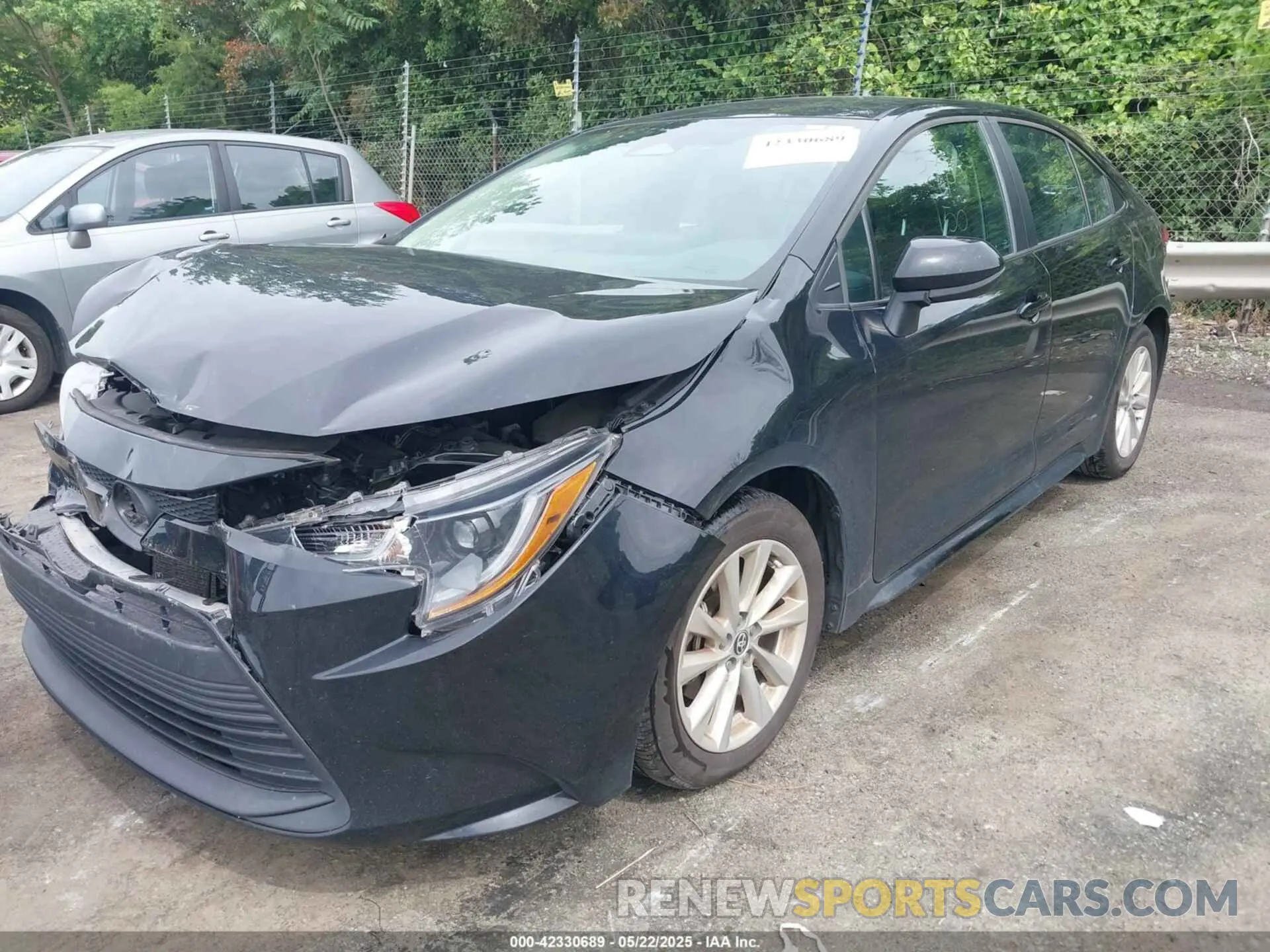 2 fotografías del automóvil dañado 5YFB4MDE1PP018484 TOYOTA COROLLA 2023