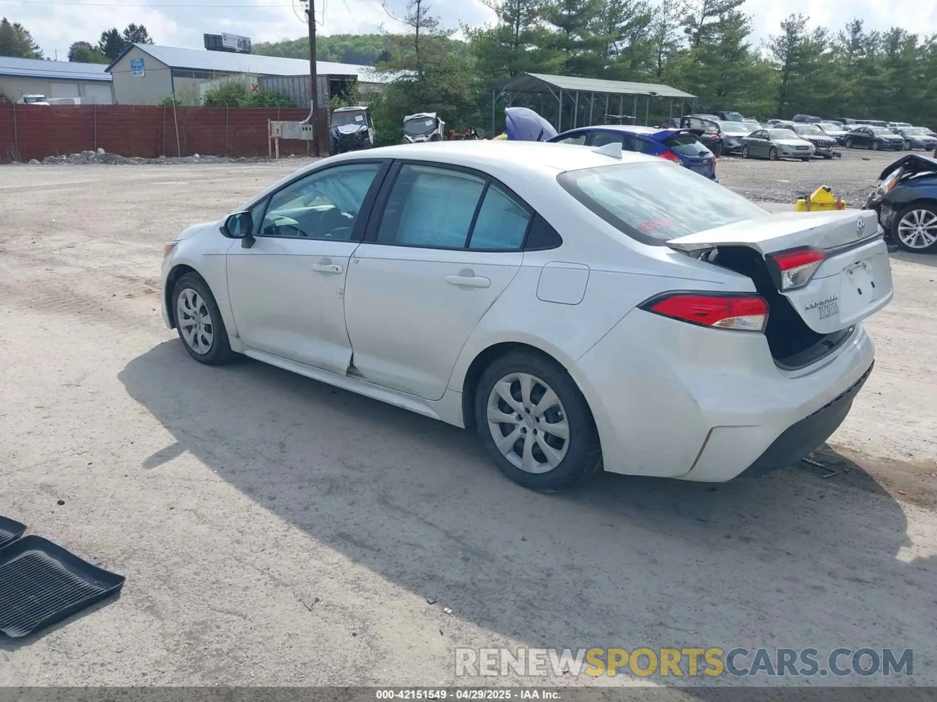 3 fotografías del automóvil dañado 5YFB4MDE1PP053736 TOYOTA COROLLA 2023