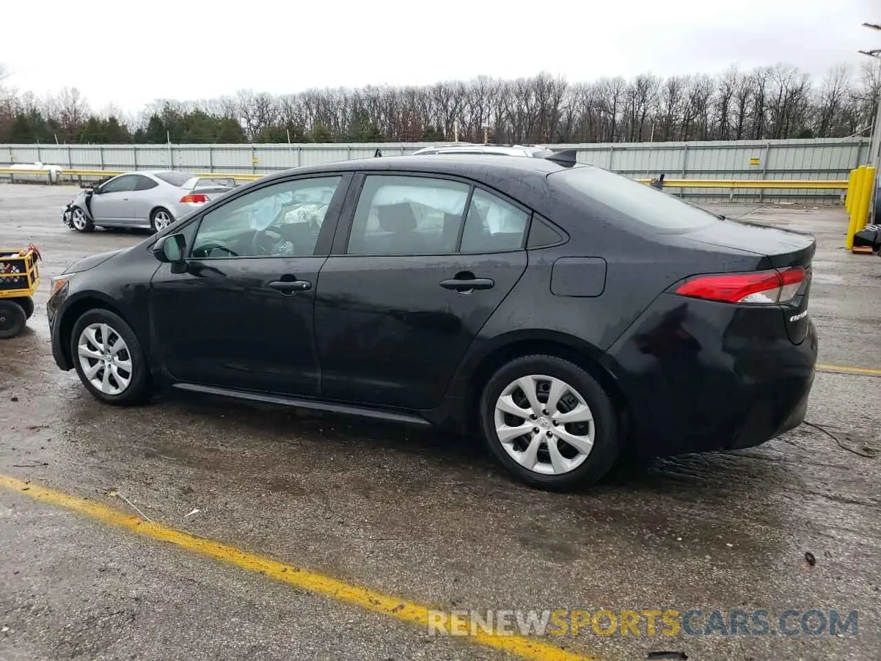 2 fotografías del automóvil dañado 5YFB4MDE1PP060508 TOYOTA COROLLA 2023