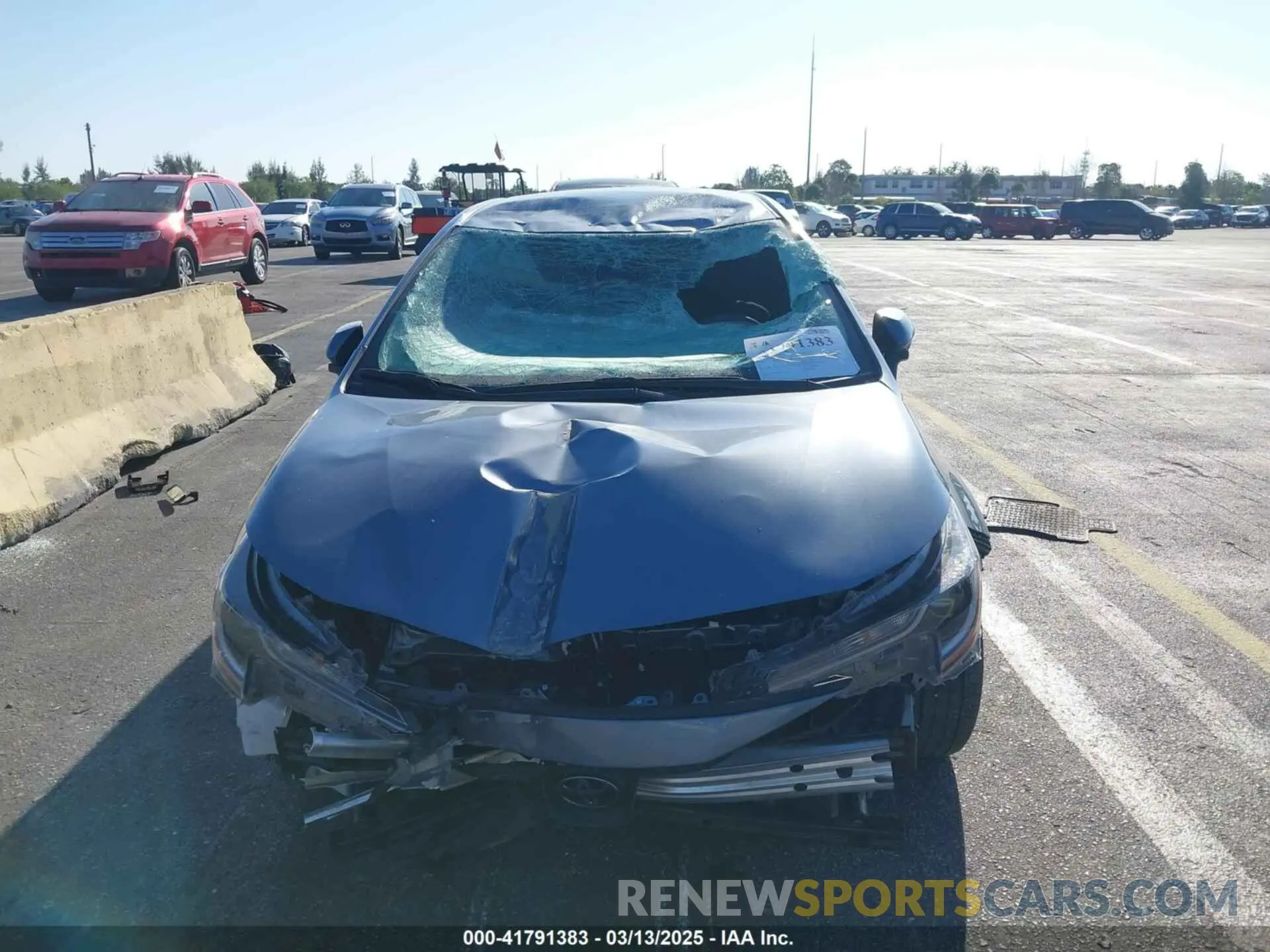 12 fotografías del automóvil dañado 5YFB4MDE1PP078748 TOYOTA COROLLA 2023
