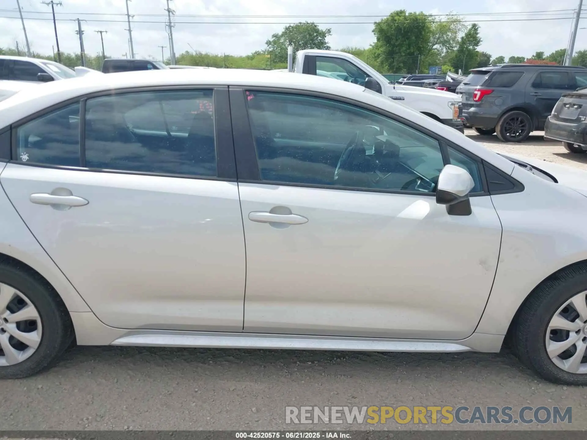 13 fotografías del automóvil dañado 5YFB4MDE2PP017134 TOYOTA COROLLA 2023