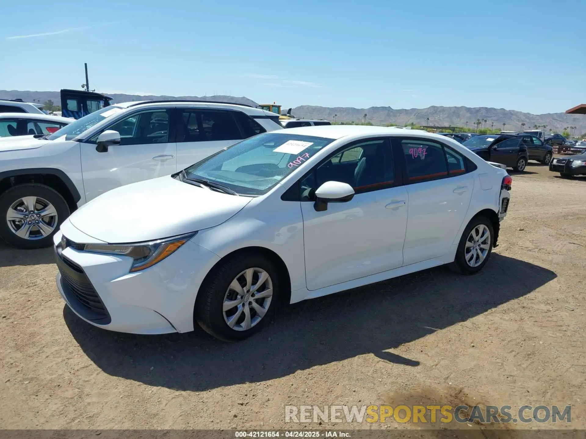 2 fotografías del automóvil dañado 5YFB4MDE2PP021765 TOYOTA COROLLA 2023