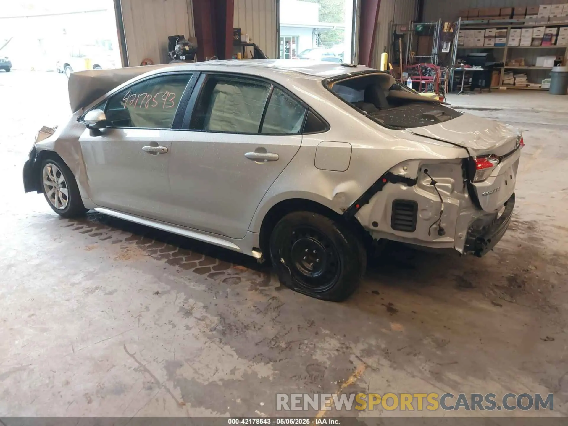 3 fotografías del automóvil dañado 5YFB4MDE2PP025296 TOYOTA COROLLA 2023