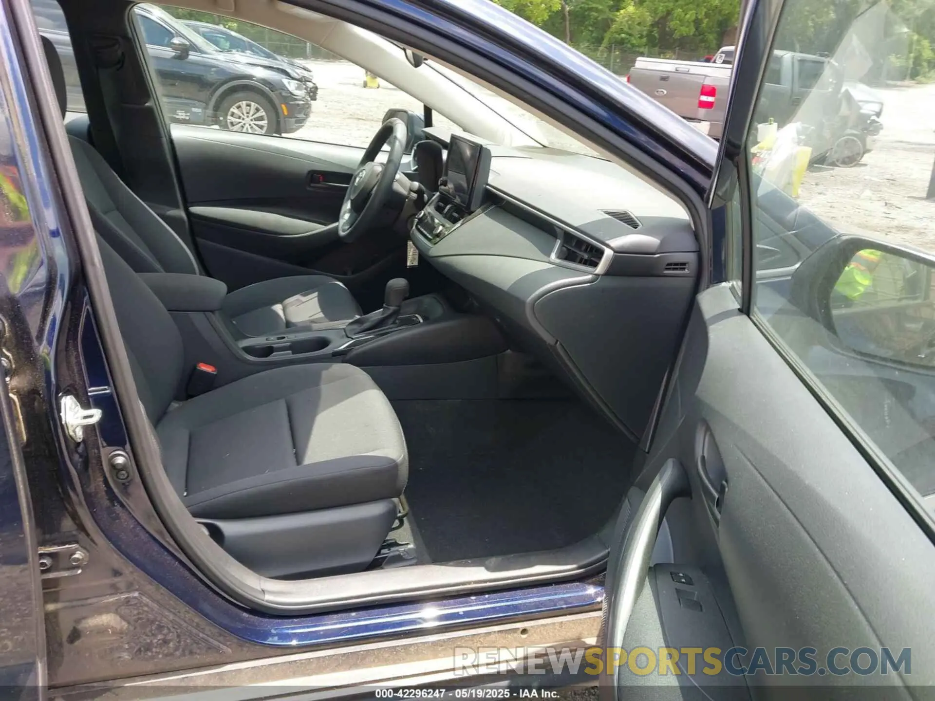 5 fotografías del automóvil dañado 5YFB4MDE2PP036735 TOYOTA COROLLA 2023