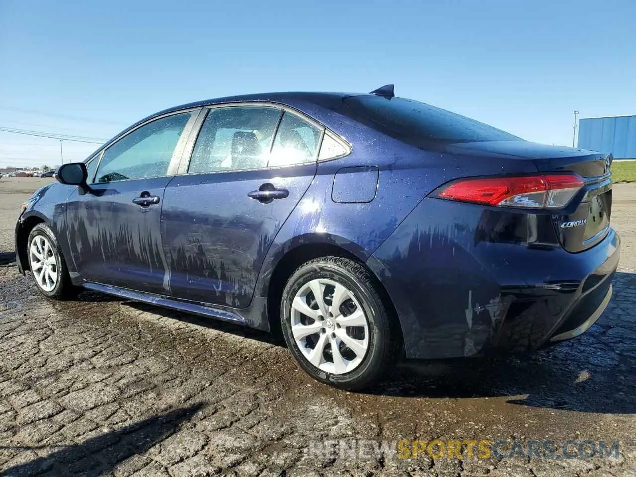 2 fotografías del automóvil dañado 5YFB4MDE2PP044656 TOYOTA COROLLA 2023