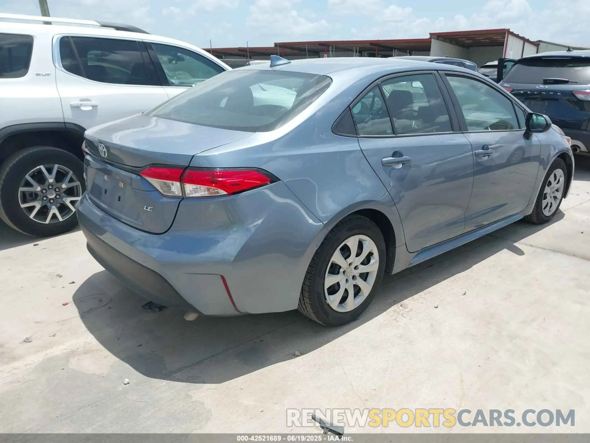 4 fotografías del automóvil dañado 5YFB4MDE2PP051557 TOYOTA COROLLA 2023