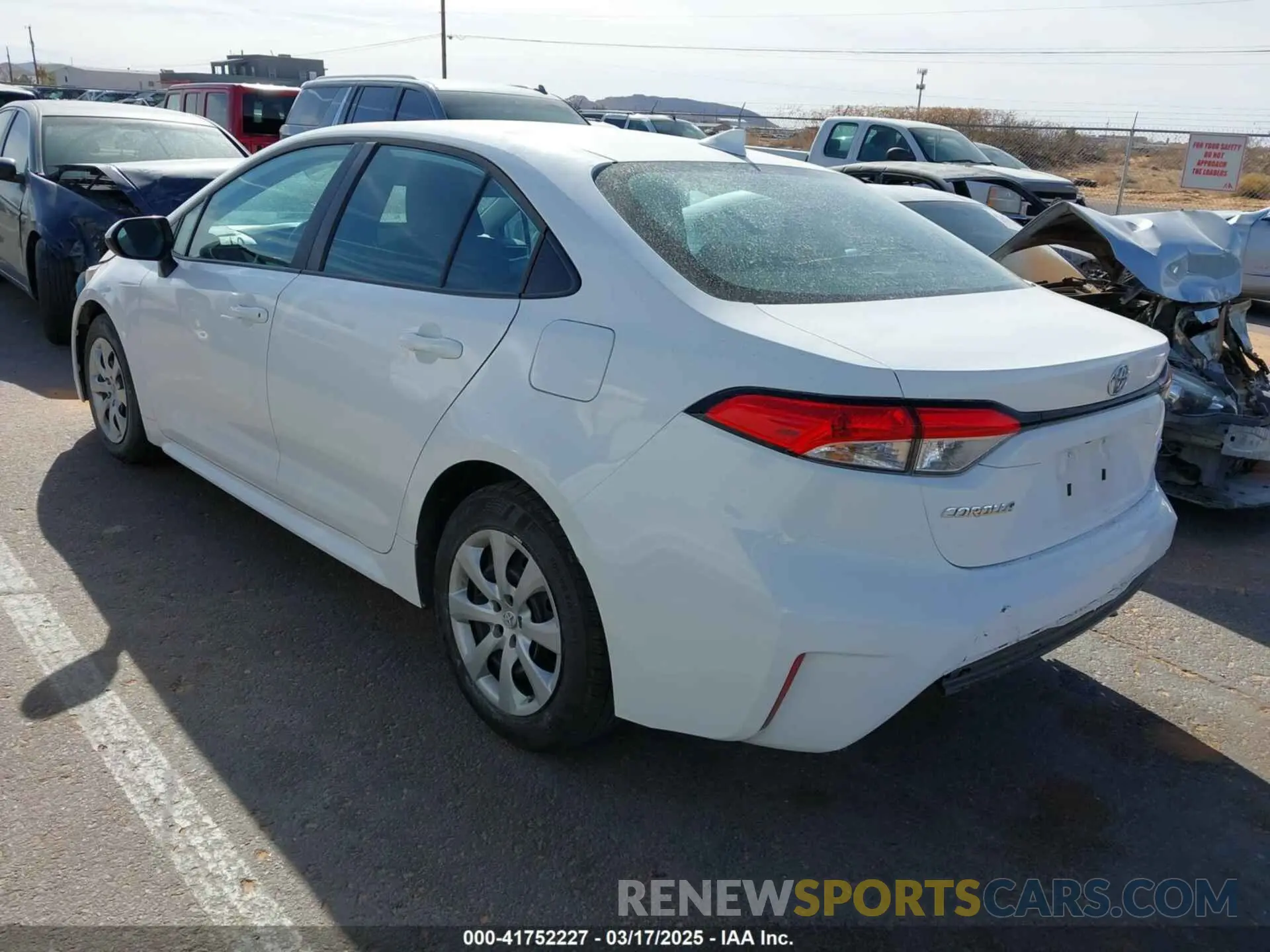 3 fotografías del automóvil dañado 5YFB4MDE3PP008751 TOYOTA COROLLA 2023