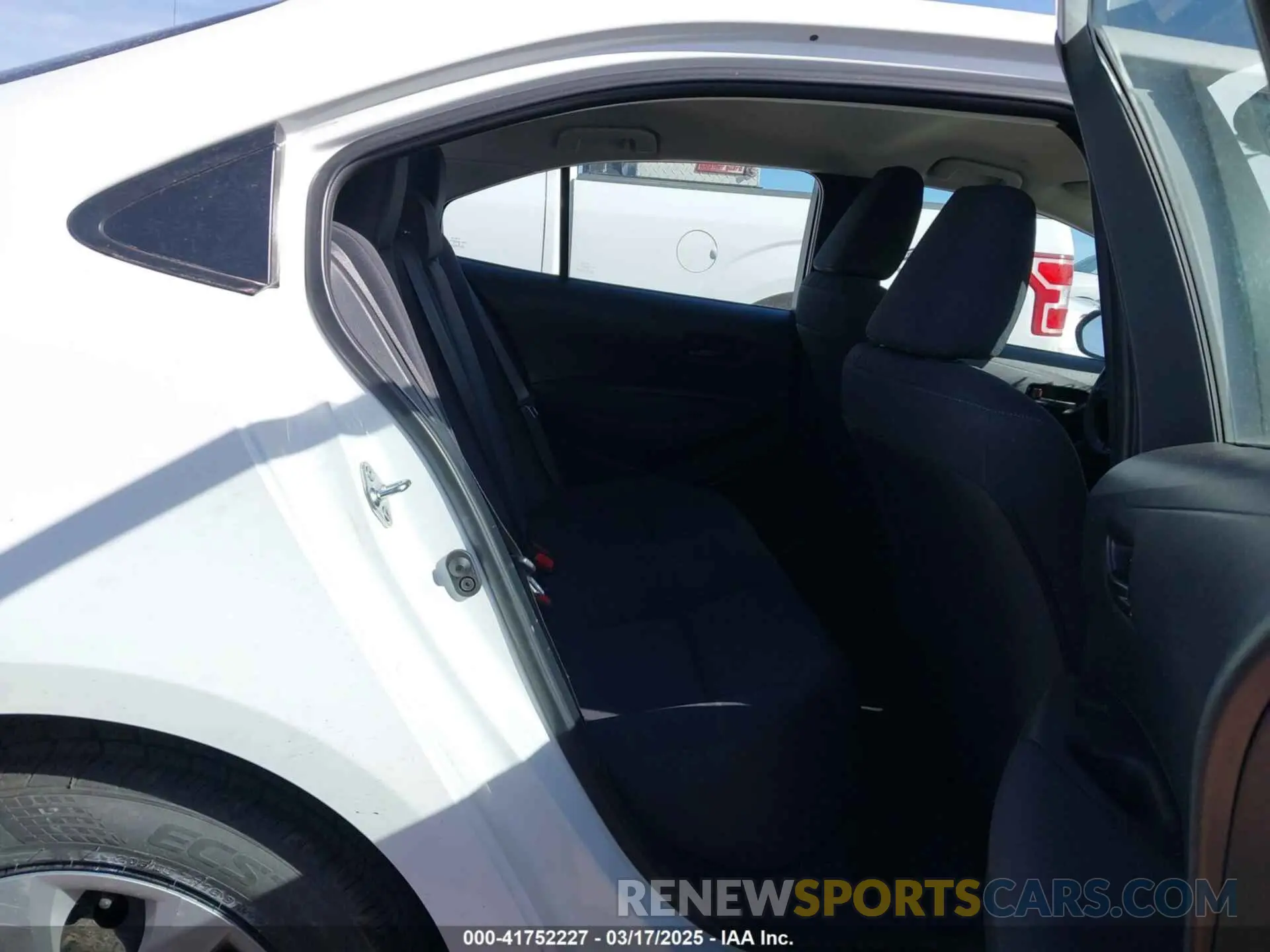 8 fotografías del automóvil dañado 5YFB4MDE3PP008751 TOYOTA COROLLA 2023
