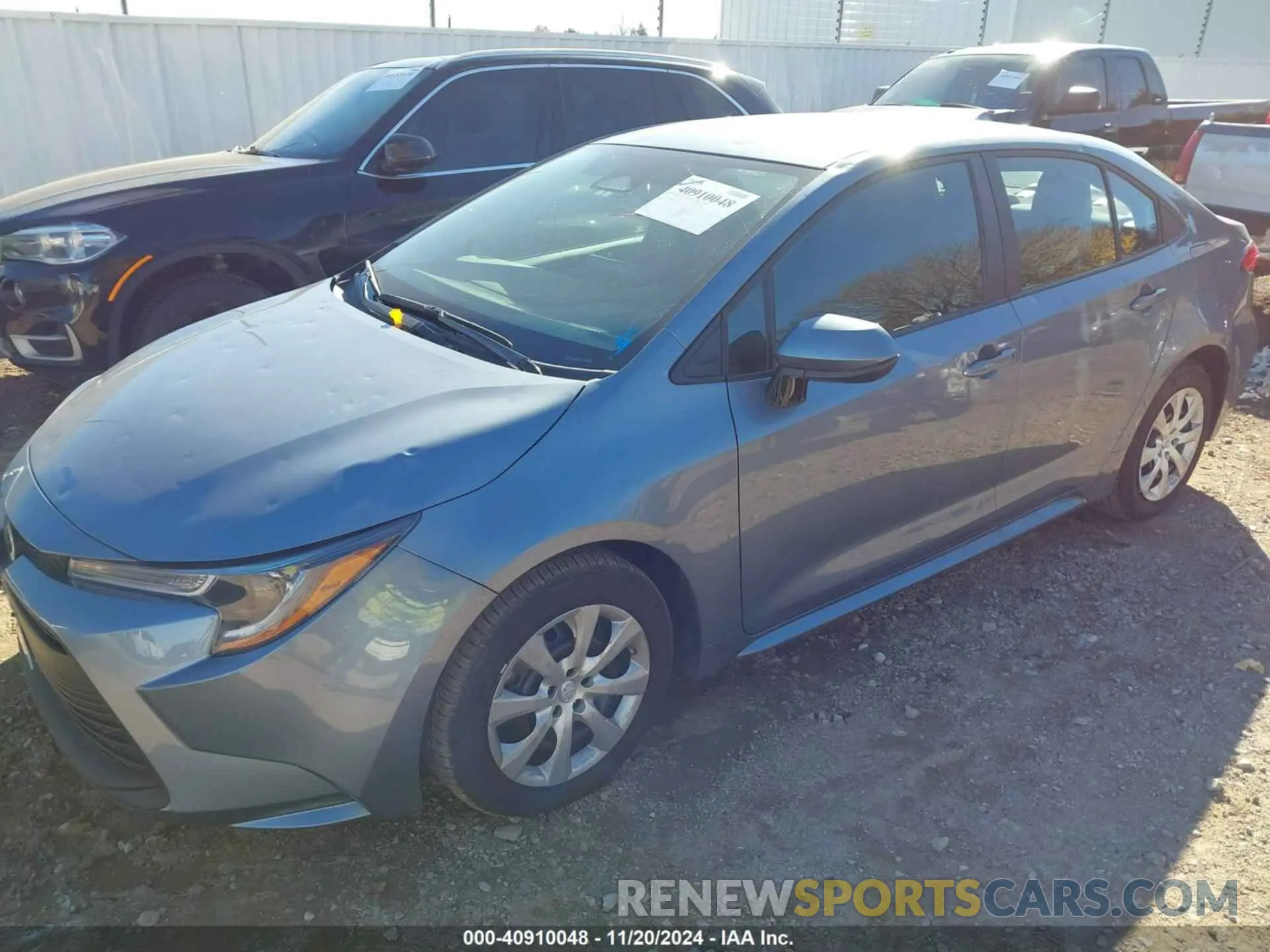 2 fotografías del automóvil dañado 5YFB4MDE3PP024500 TOYOTA COROLLA 2023