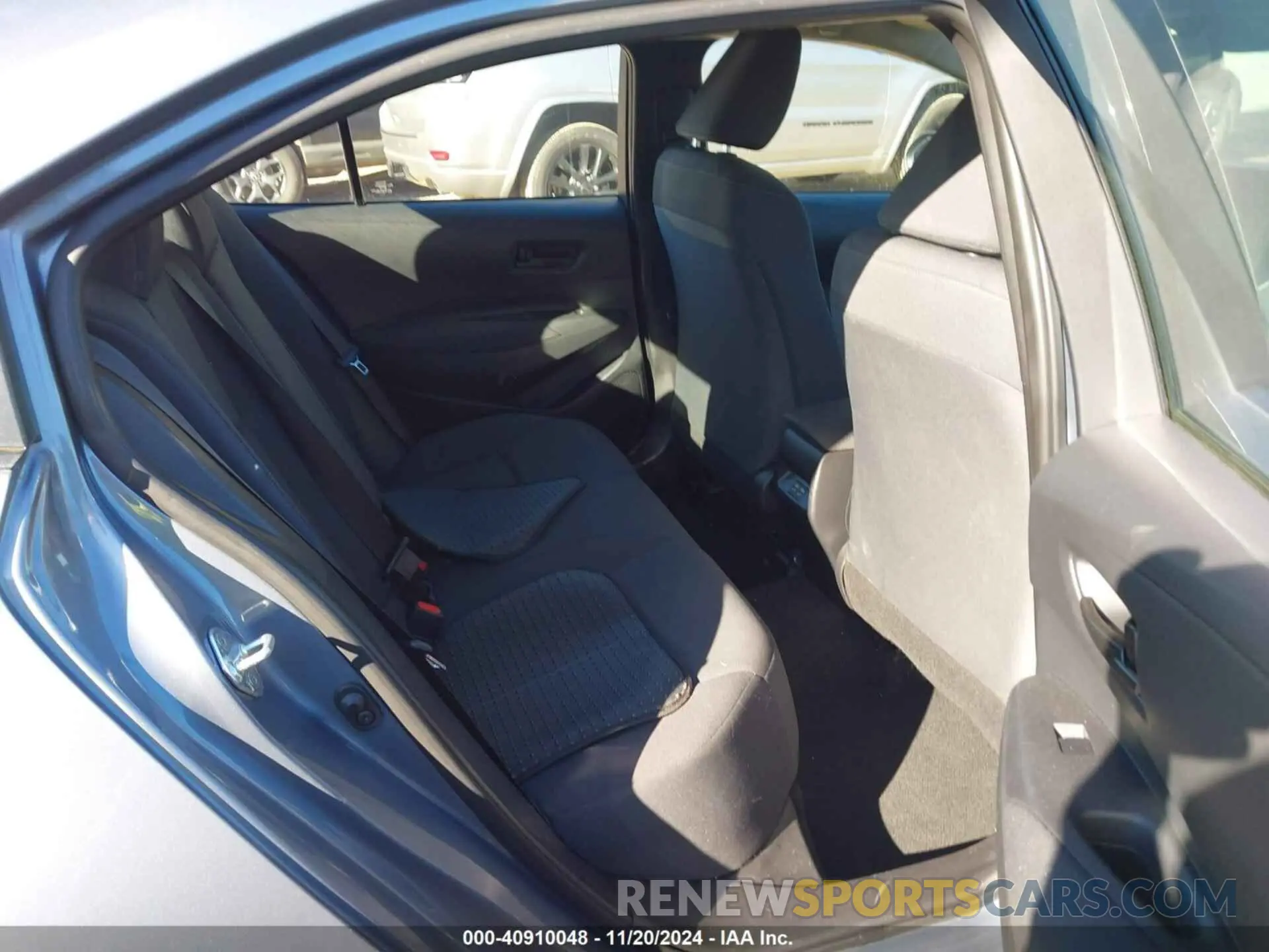 8 fotografías del automóvil dañado 5YFB4MDE3PP024500 TOYOTA COROLLA 2023