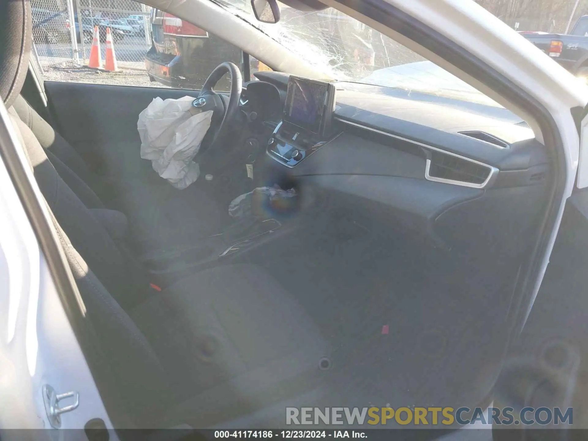 4 fotografías del automóvil dañado 5YFB4MDE3PP058243 TOYOTA COROLLA 2023