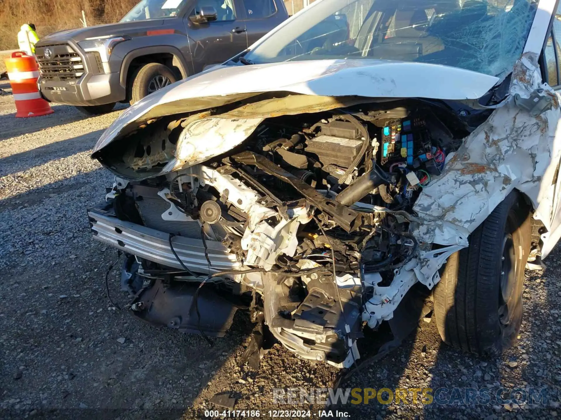 5 fotografías del automóvil dañado 5YFB4MDE3PP058243 TOYOTA COROLLA 2023