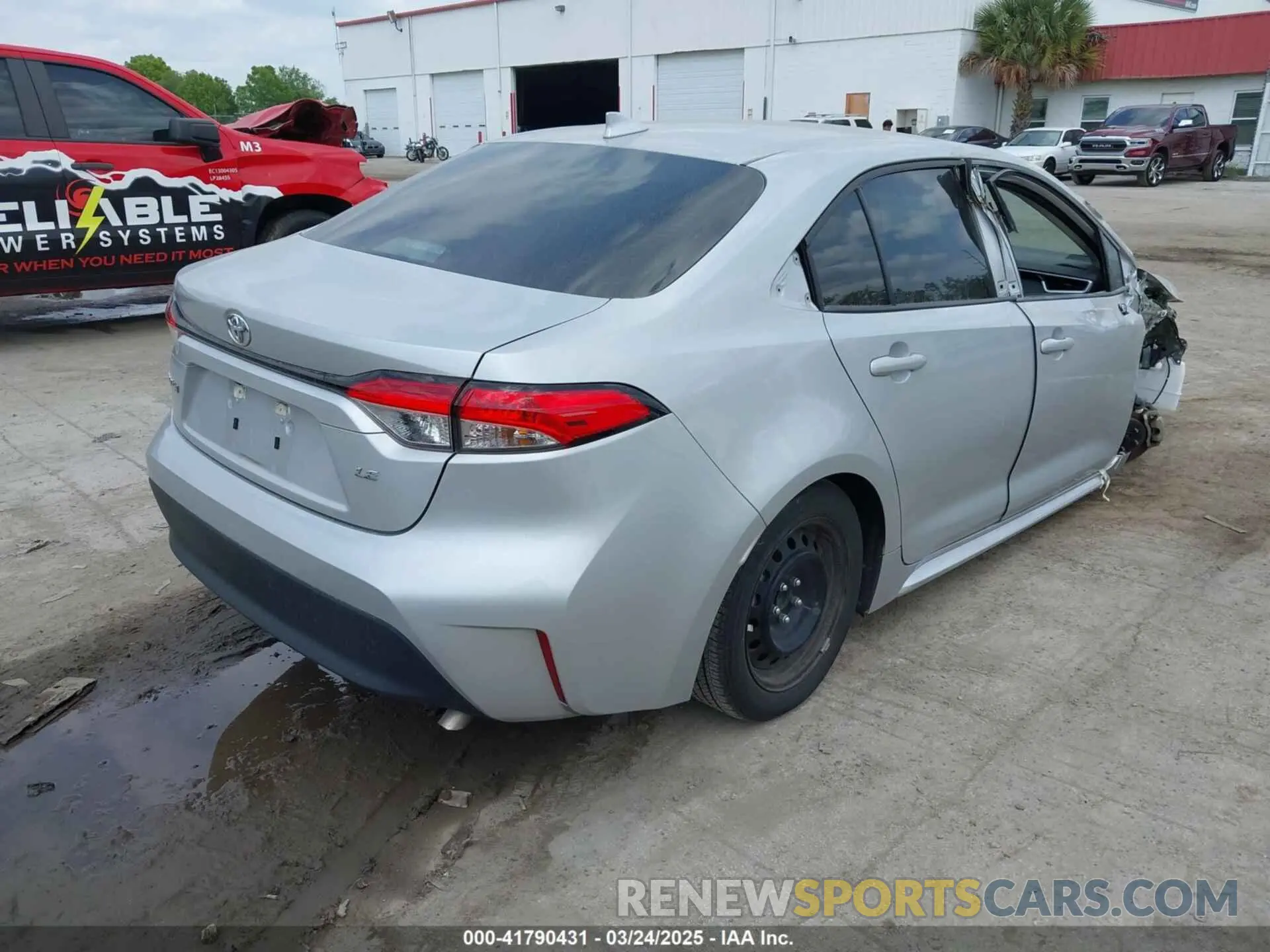 4 fotografías del automóvil dañado 5YFB4MDE3PP060994 TOYOTA COROLLA 2023