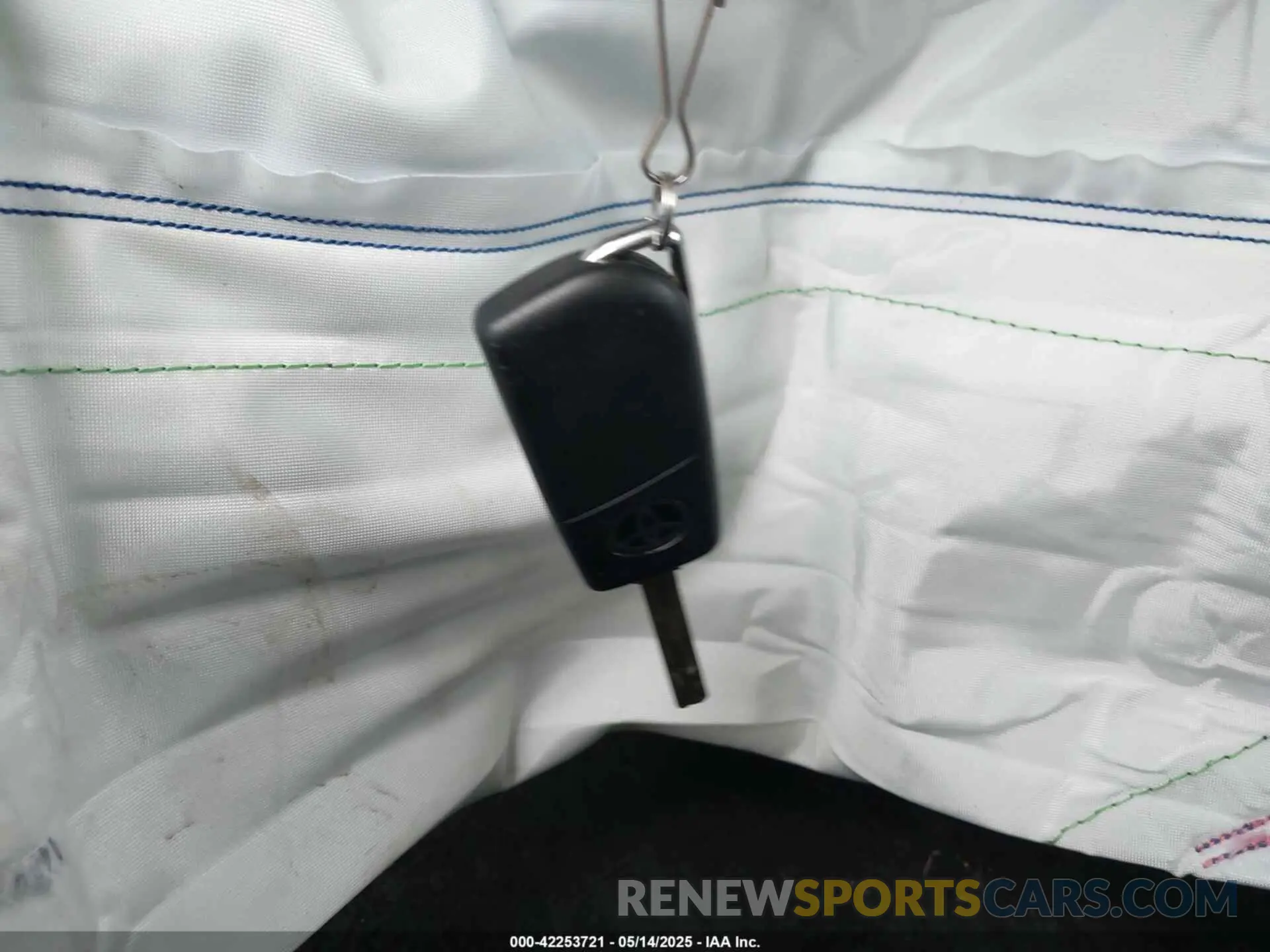 11 fotografías del automóvil dañado 5YFB4MDE4PP000108 TOYOTA COROLLA 2023