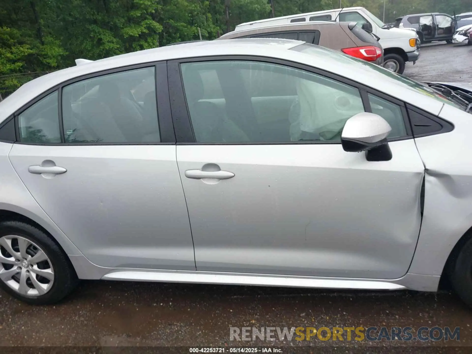 13 fotografías del automóvil dañado 5YFB4MDE4PP000108 TOYOTA COROLLA 2023