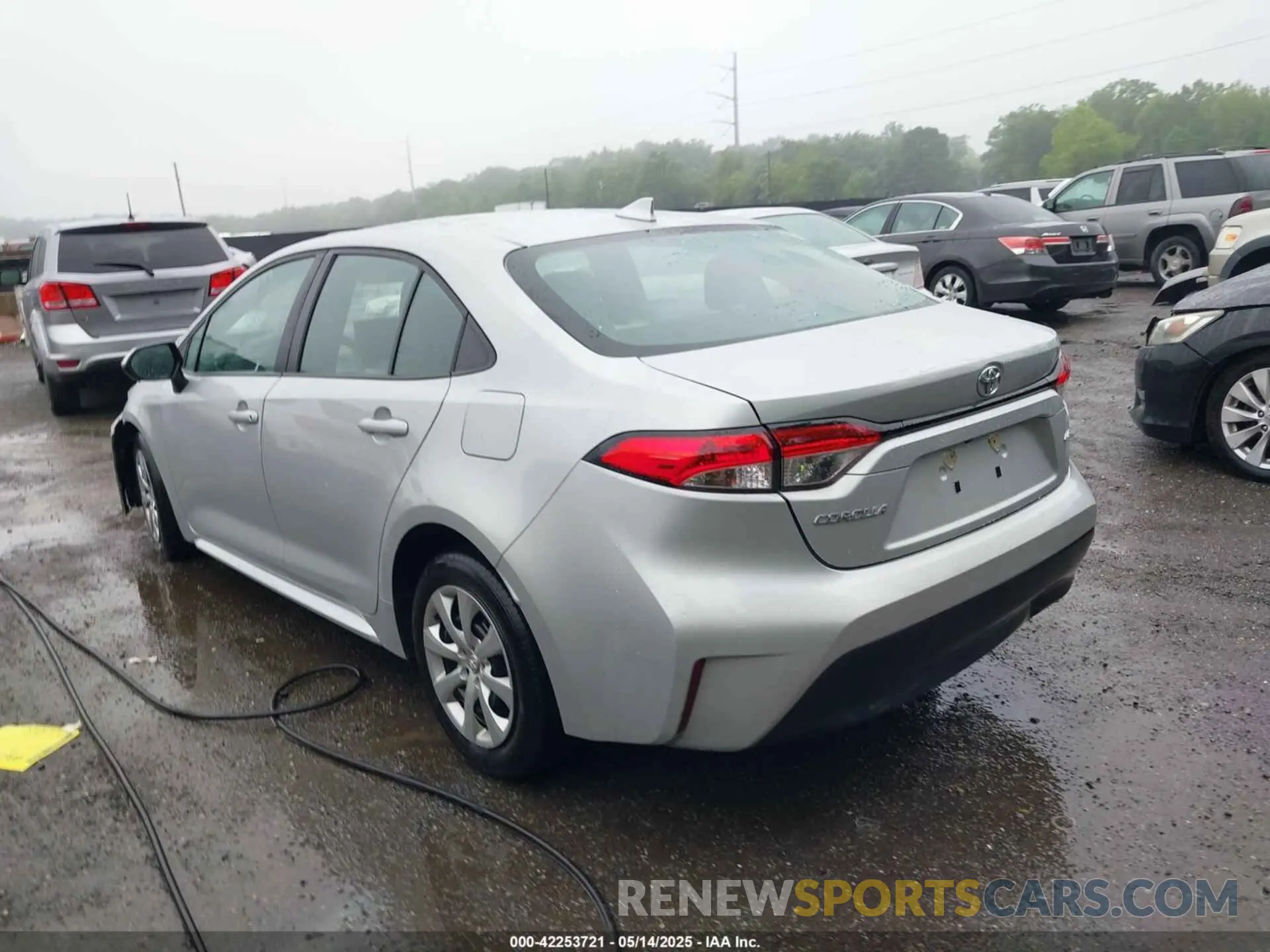 3 fotografías del automóvil dañado 5YFB4MDE4PP000108 TOYOTA COROLLA 2023