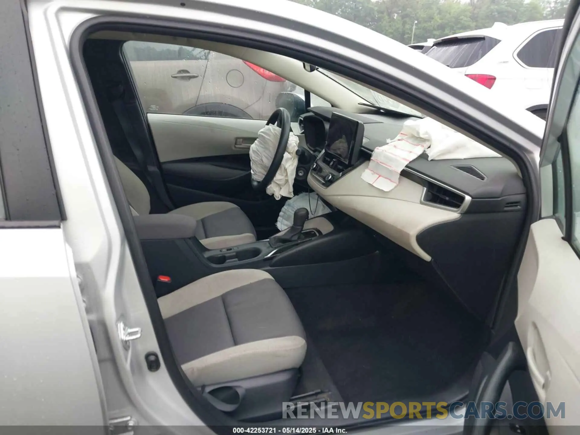5 fotografías del automóvil dañado 5YFB4MDE4PP000108 TOYOTA COROLLA 2023