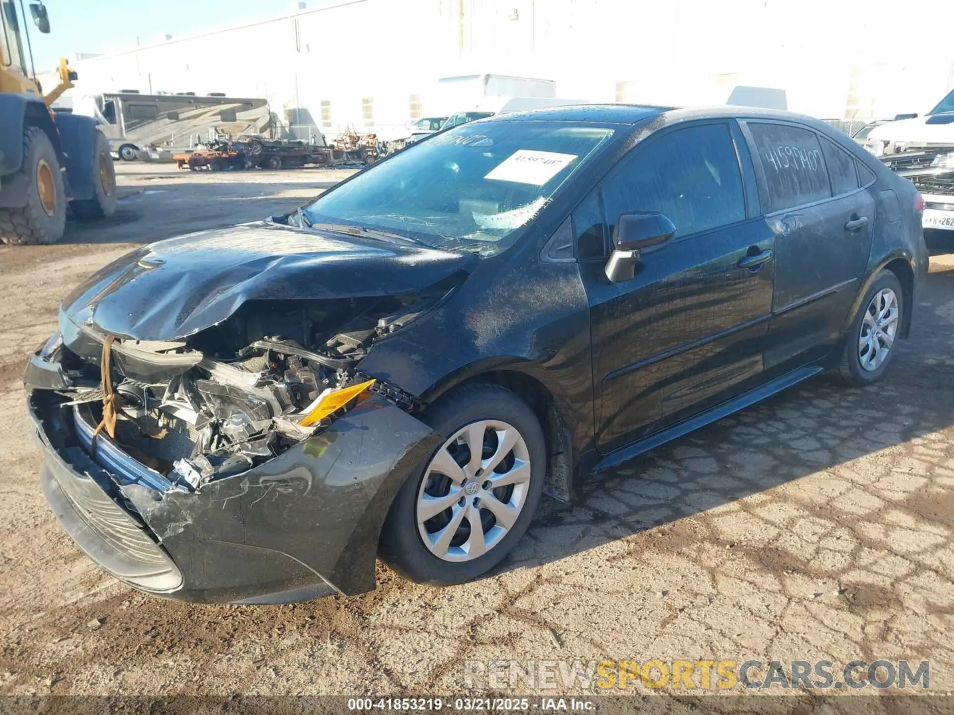 2 fotografías del automóvil dañado 5YFB4MDE4PP037045 TOYOTA COROLLA 2023