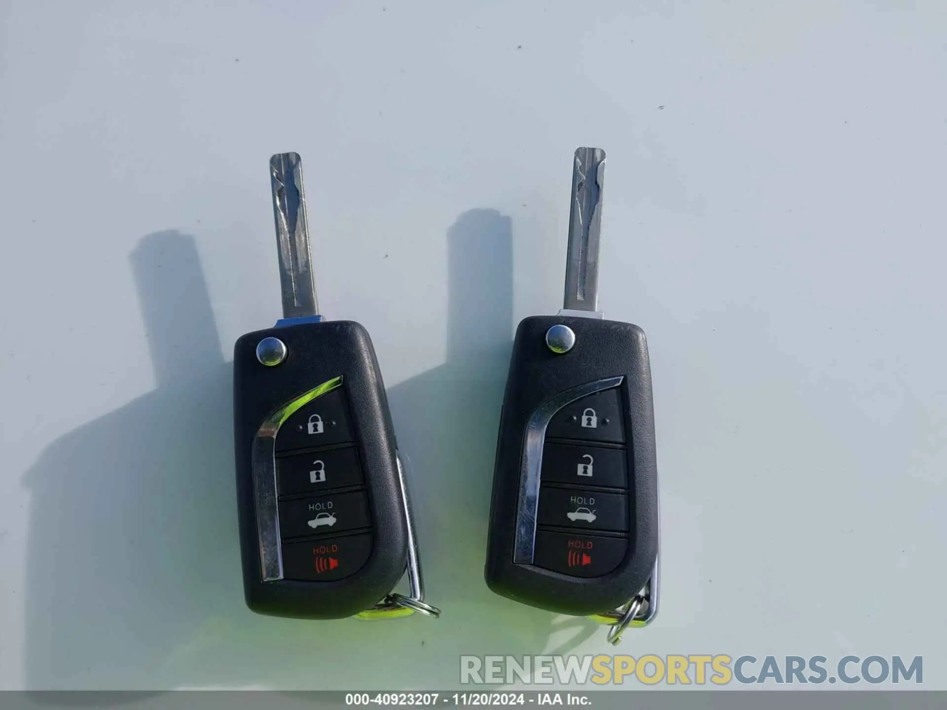 11 fotografías del automóvil dañado 5YFB4MDE4PP052791 TOYOTA COROLLA 2023