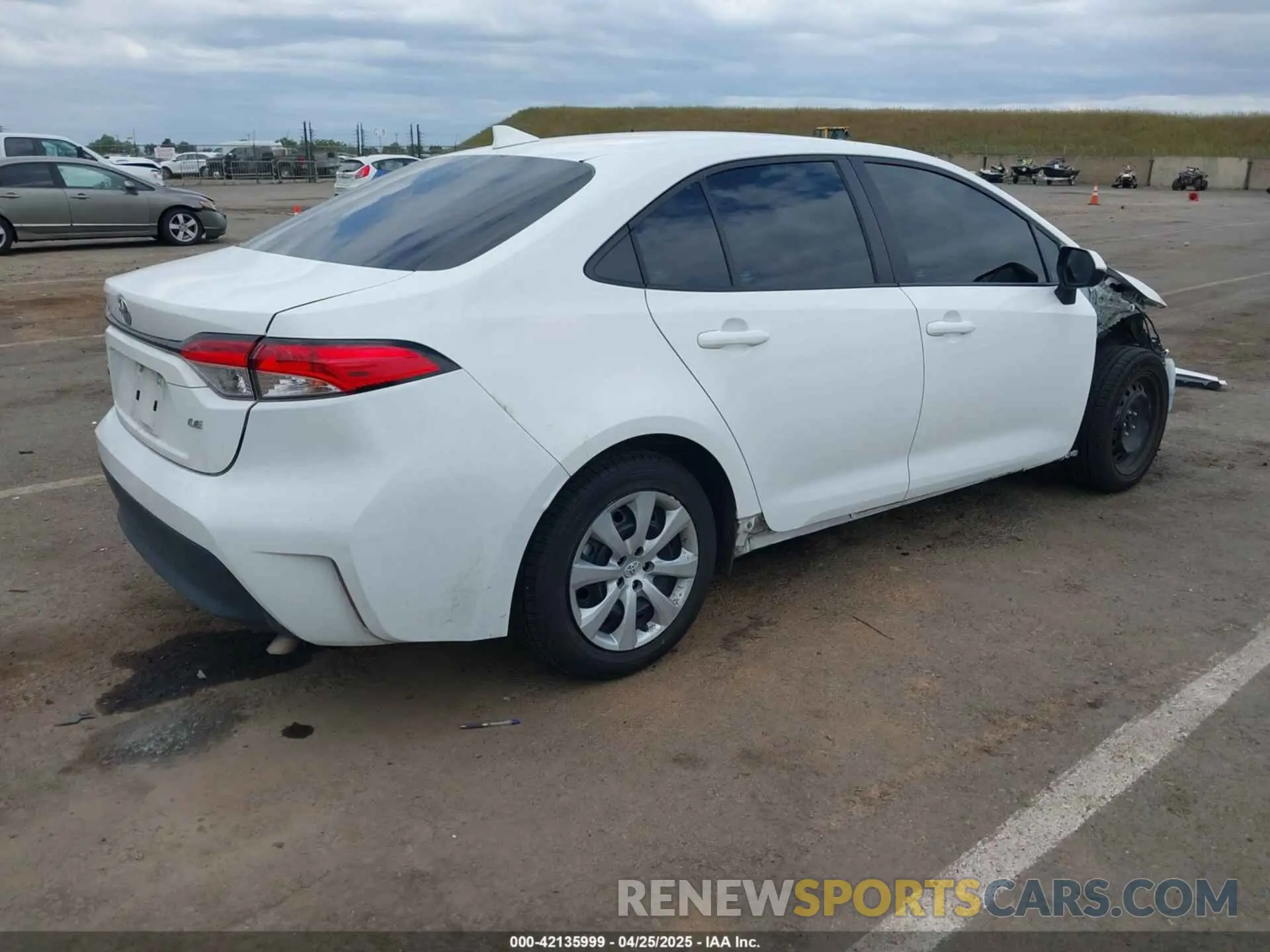 4 fotografías del automóvil dañado 5YFB4MDE4PP055531 TOYOTA COROLLA 2023