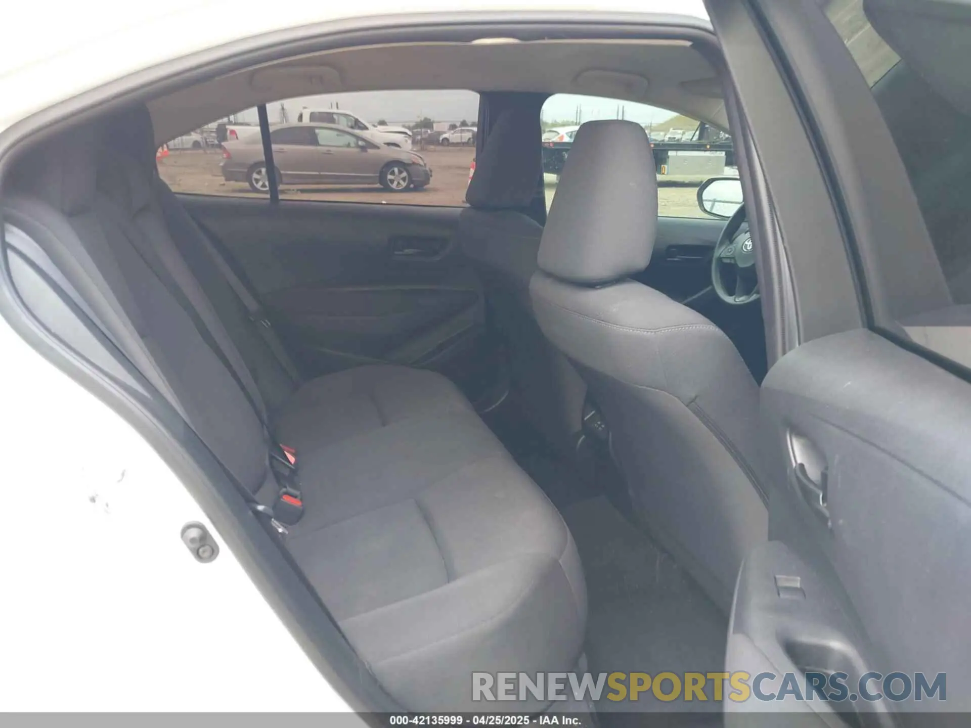 8 fotografías del automóvil dañado 5YFB4MDE4PP055531 TOYOTA COROLLA 2023