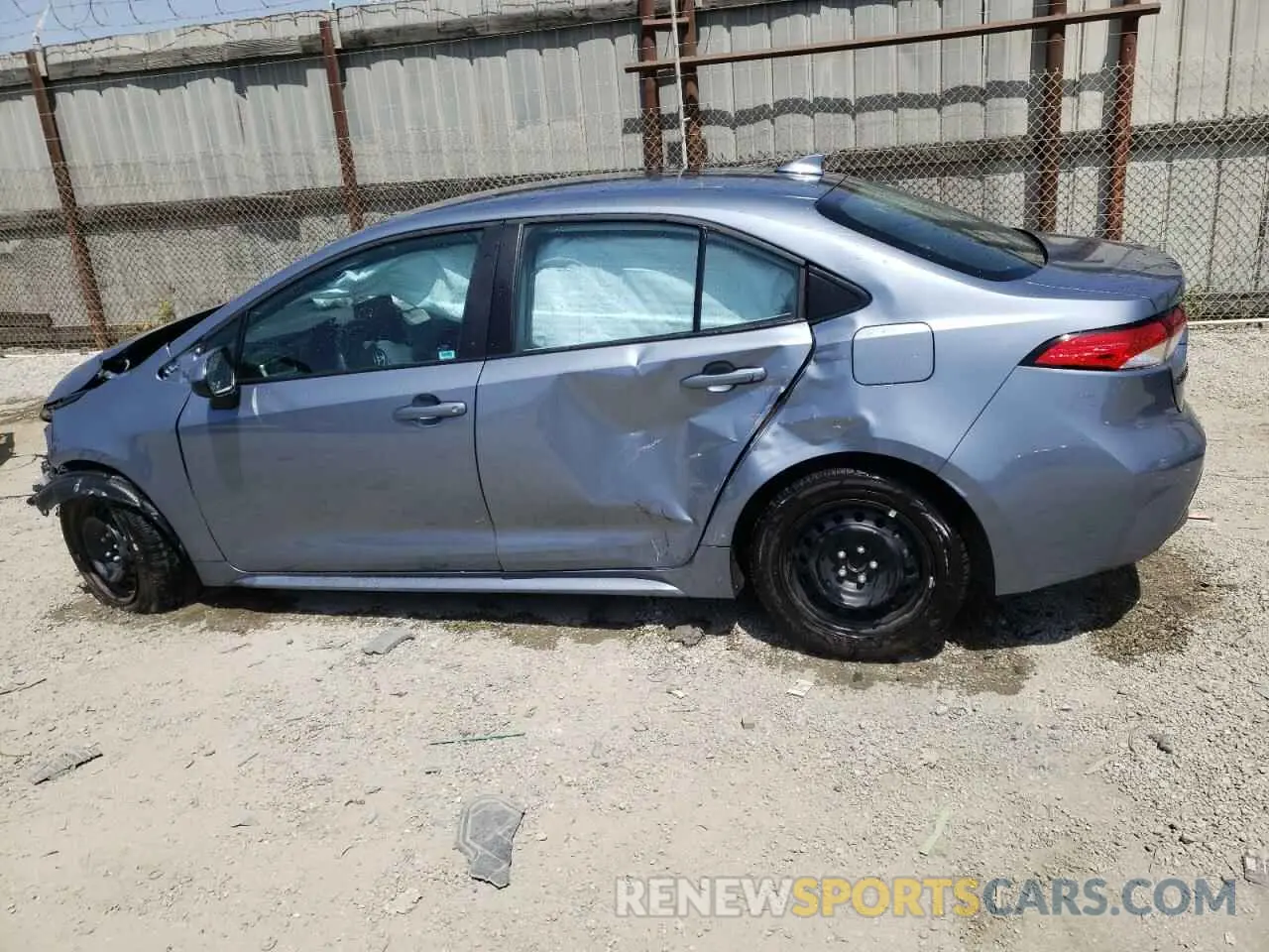 2 fotografías del automóvil dañado 5YFB4MDE4PP077769 TOYOTA COROLLA 2023