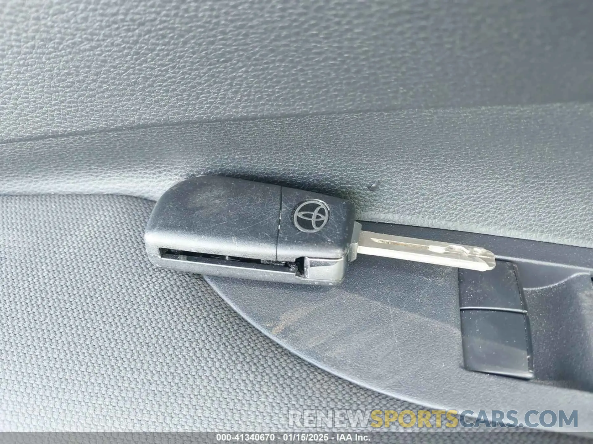 11 fotografías del automóvil dañado 5YFB4MDE4PP078873 TOYOTA COROLLA 2023