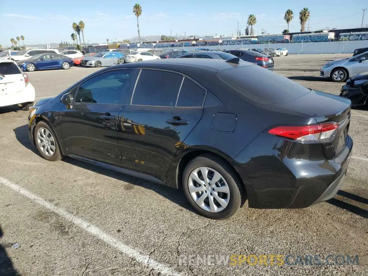 2 fotografías del automóvil dañado 5YFB4MDE5PP026412 TOYOTA COROLLA 2023