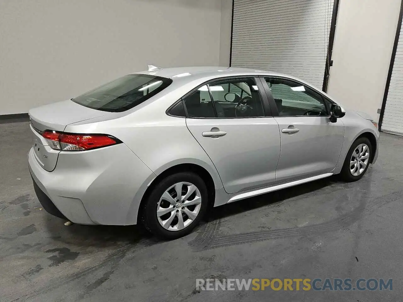 3 fotografías del automóvil dañado 5YFB4MDE5PP028144 TOYOTA COROLLA 2023