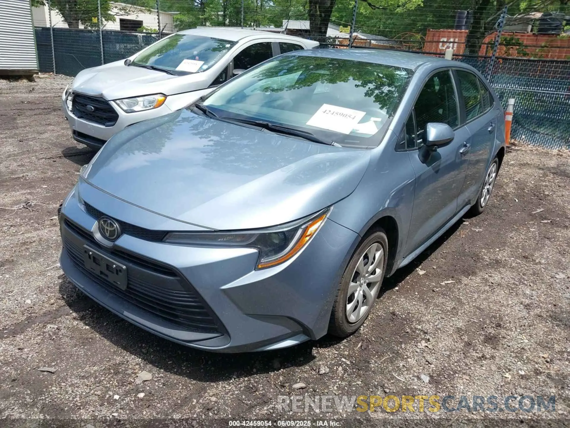 2 fotografías del automóvil dañado 5YFB4MDE5PP045929 TOYOTA COROLLA 2023