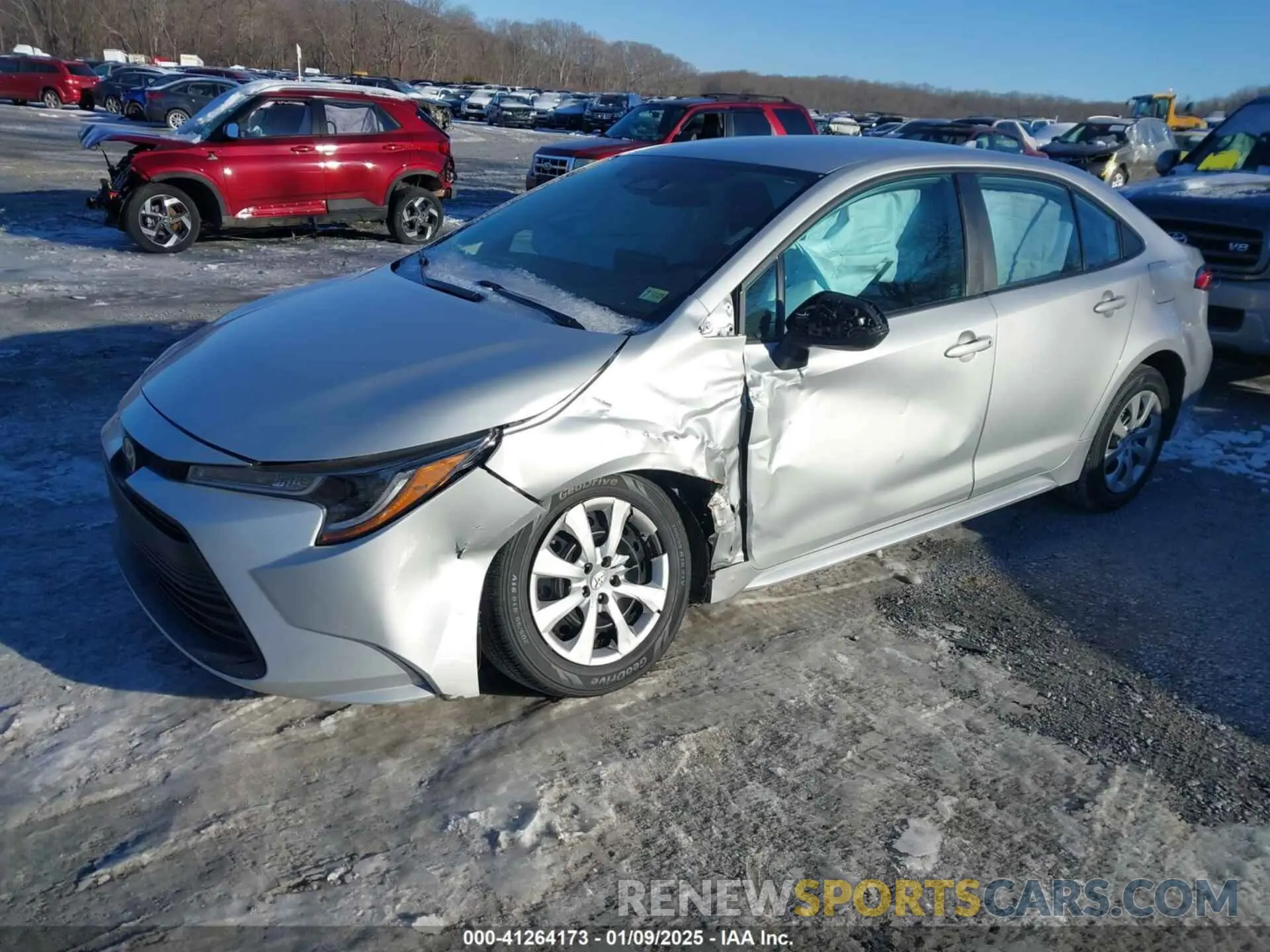 2 fotografías del automóvil dañado 5YFB4MDE6PP013894 TOYOTA COROLLA 2023