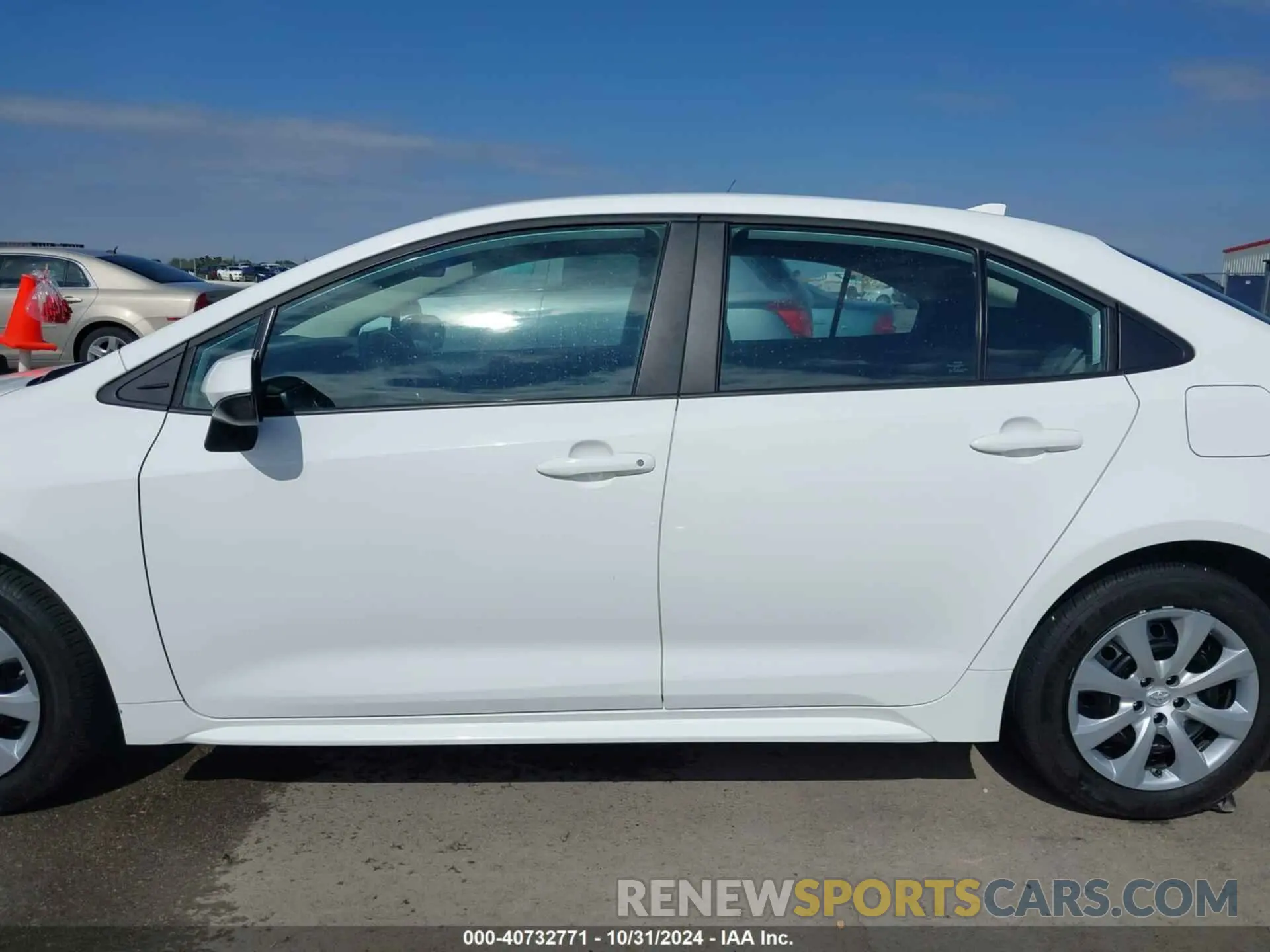 15 fotografías del automóvil dañado 5YFB4MDE6PP018402 TOYOTA COROLLA 2023