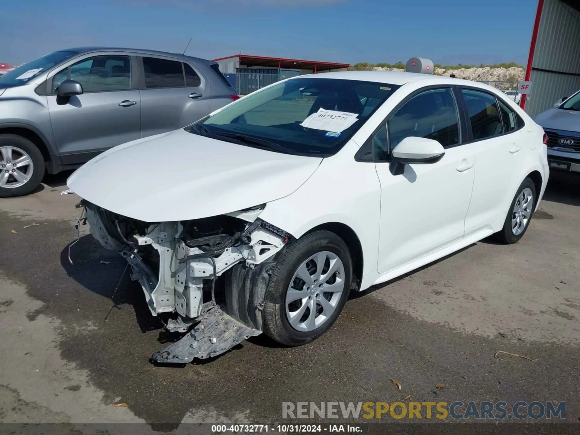 2 fotografías del automóvil dañado 5YFB4MDE6PP018402 TOYOTA COROLLA 2023